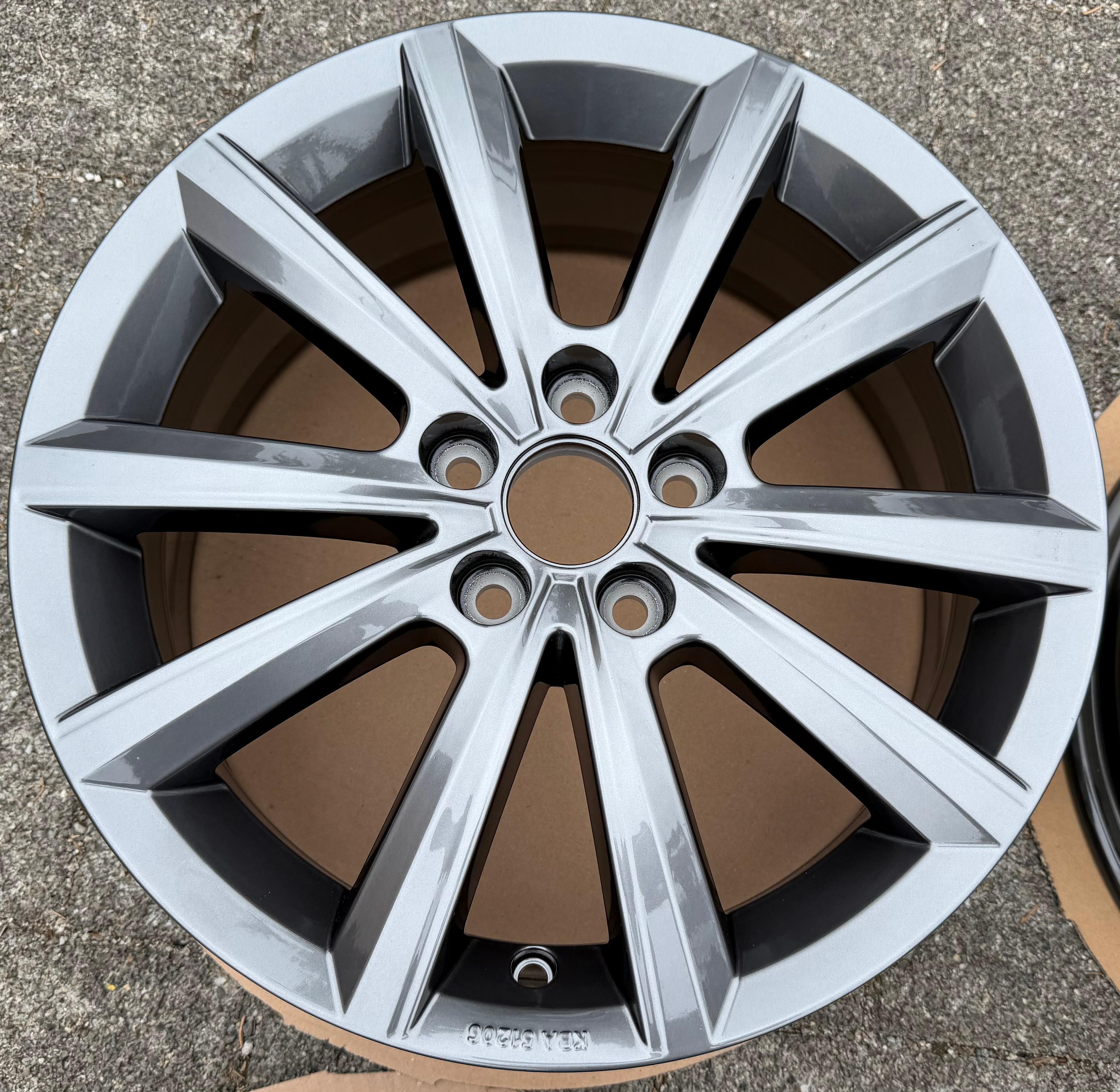 1 x Cerchio in lega originale da 16" per VW Polo IV 6 AW1 2G0601025AF 6x16 ET45 Merano NUOVO