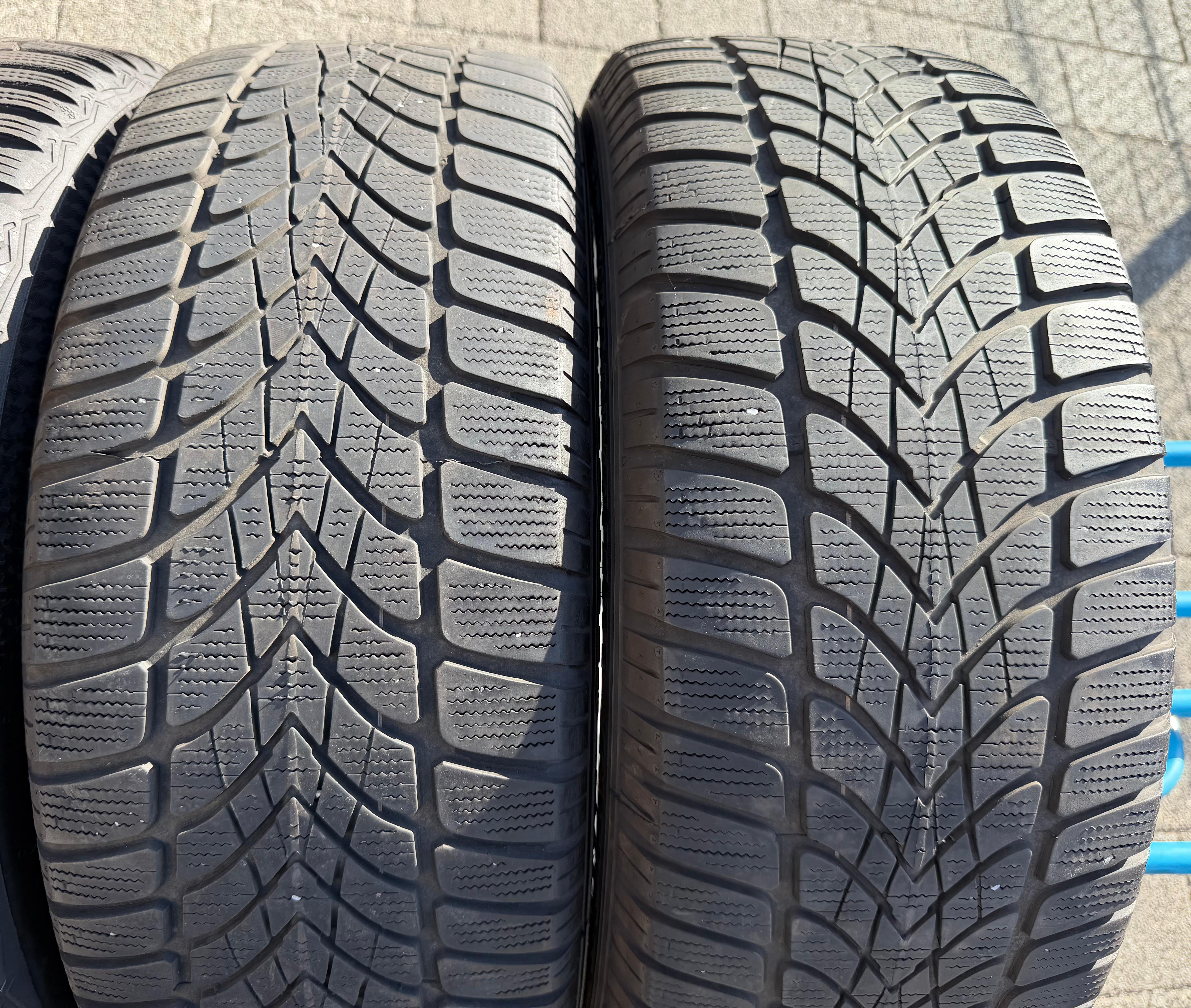 4 Original 17" Alu Winterräder Audi A4 B9 8W 8W0601025P 225/50R17 98H Winterreifen