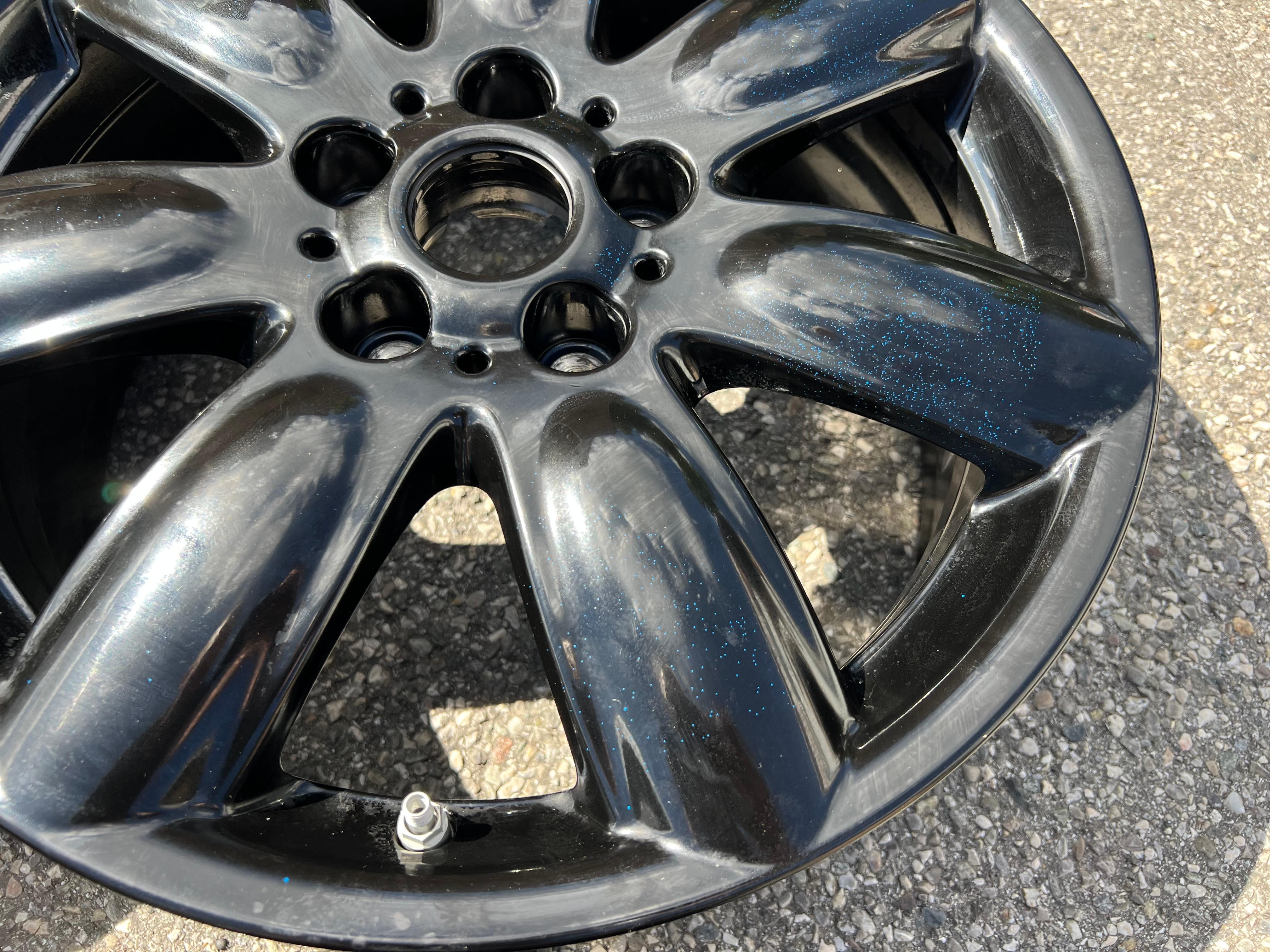 4 RUOTE ORIGINALI IN ALLUMINIO DA 17" MINI CLUBMAN F54 6856059 7x17 ET47 TPMS FREIHAUS
