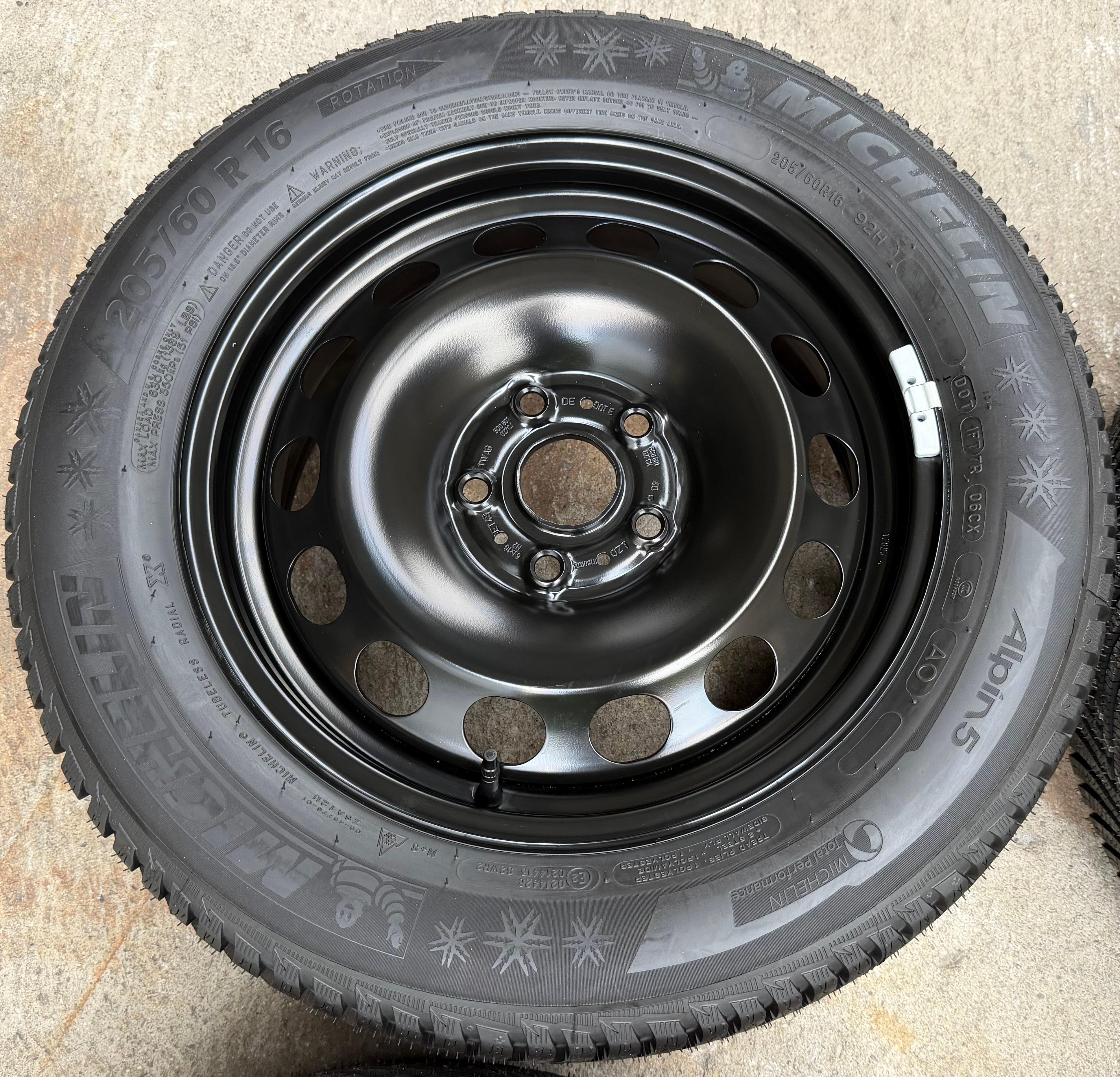 4 Winterräder Audi Q2 GA VW T-ROC A11 205/60R16 92H Michelin Alpin 5 Winterreifen