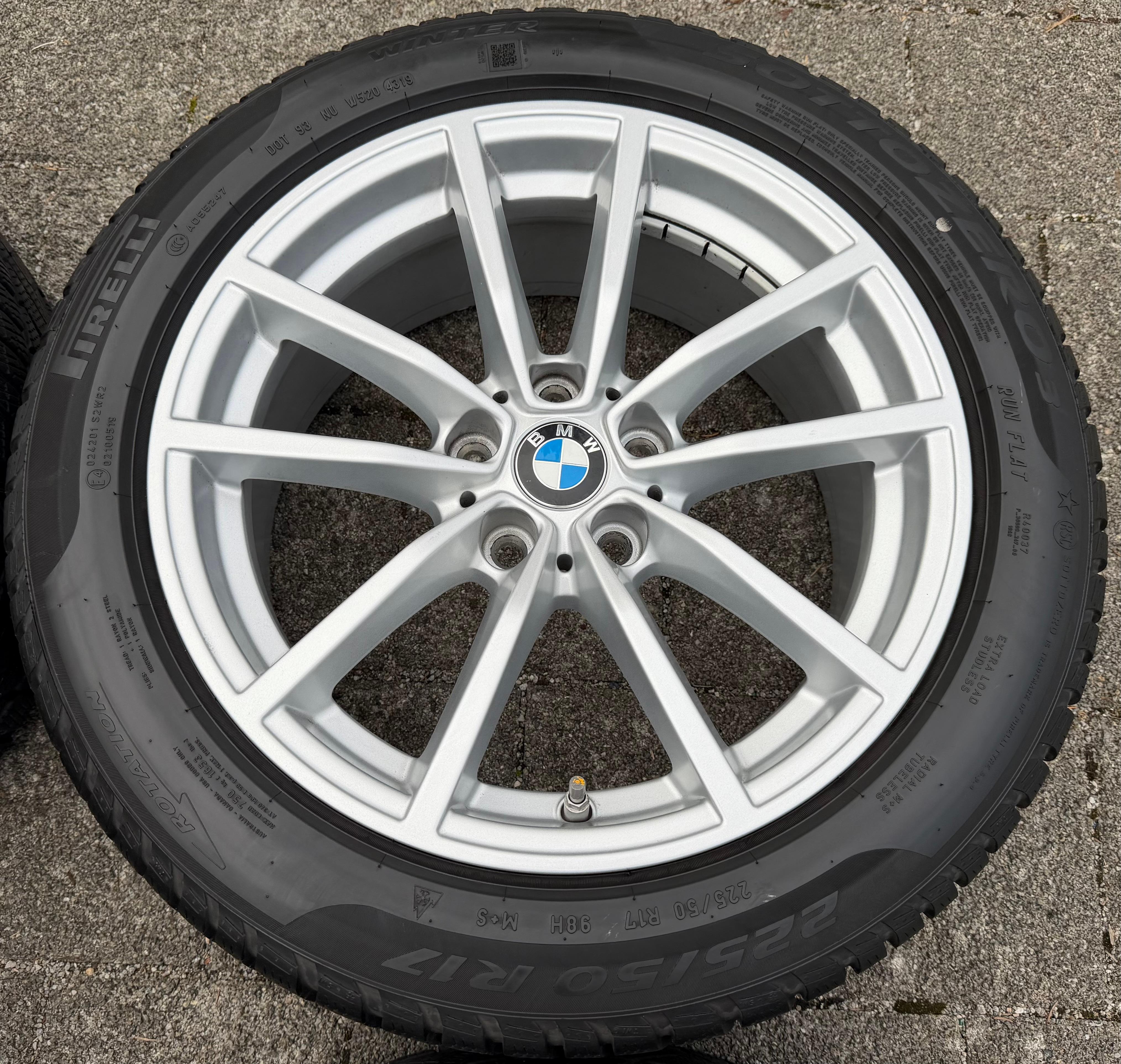 4 originele 17" lichtmetalen winterwielen BMW 3-serie G20 G21 4-serie G22 G23 Styling 778 bandenspanningssensoren Pirelli