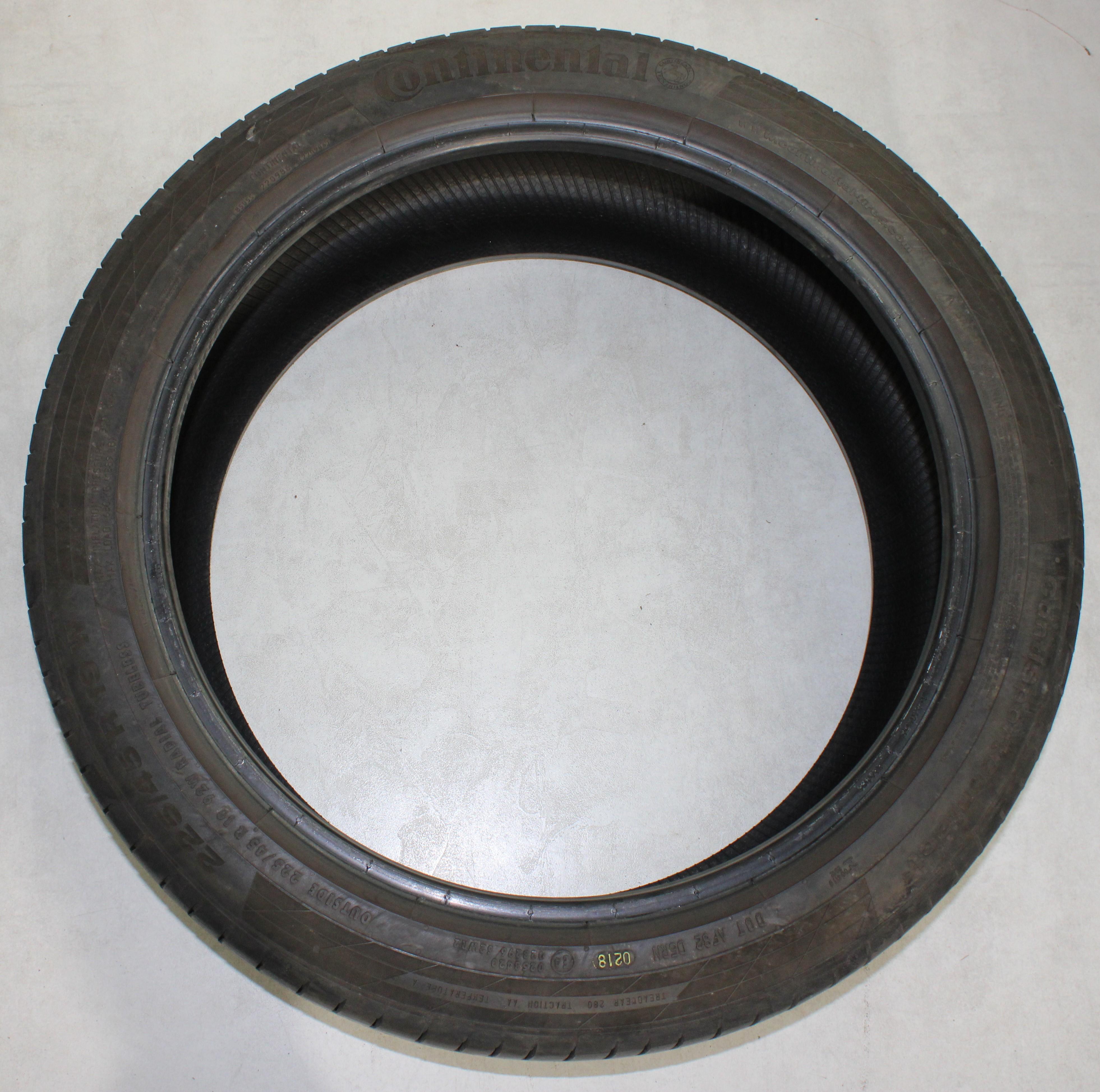 2 pneus d'été Continental Sport Contact 5 225/45R19 92W, profondeur de sculpture 4-4,5 mm, année 2018