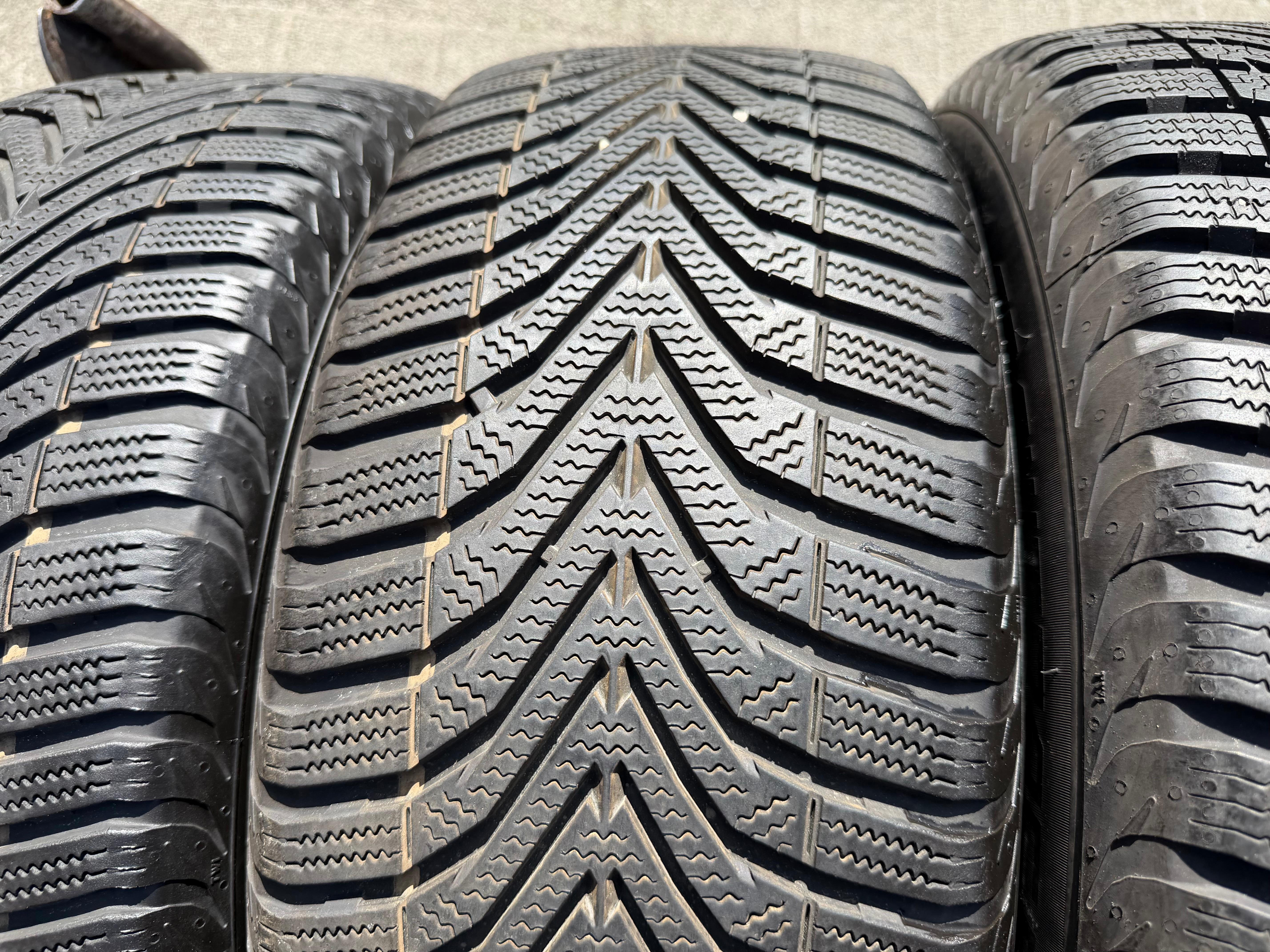 4 Winterräder Audi A3 8V Sportback Cabrio  205/55R16 91H Vredestein 8V0601027A