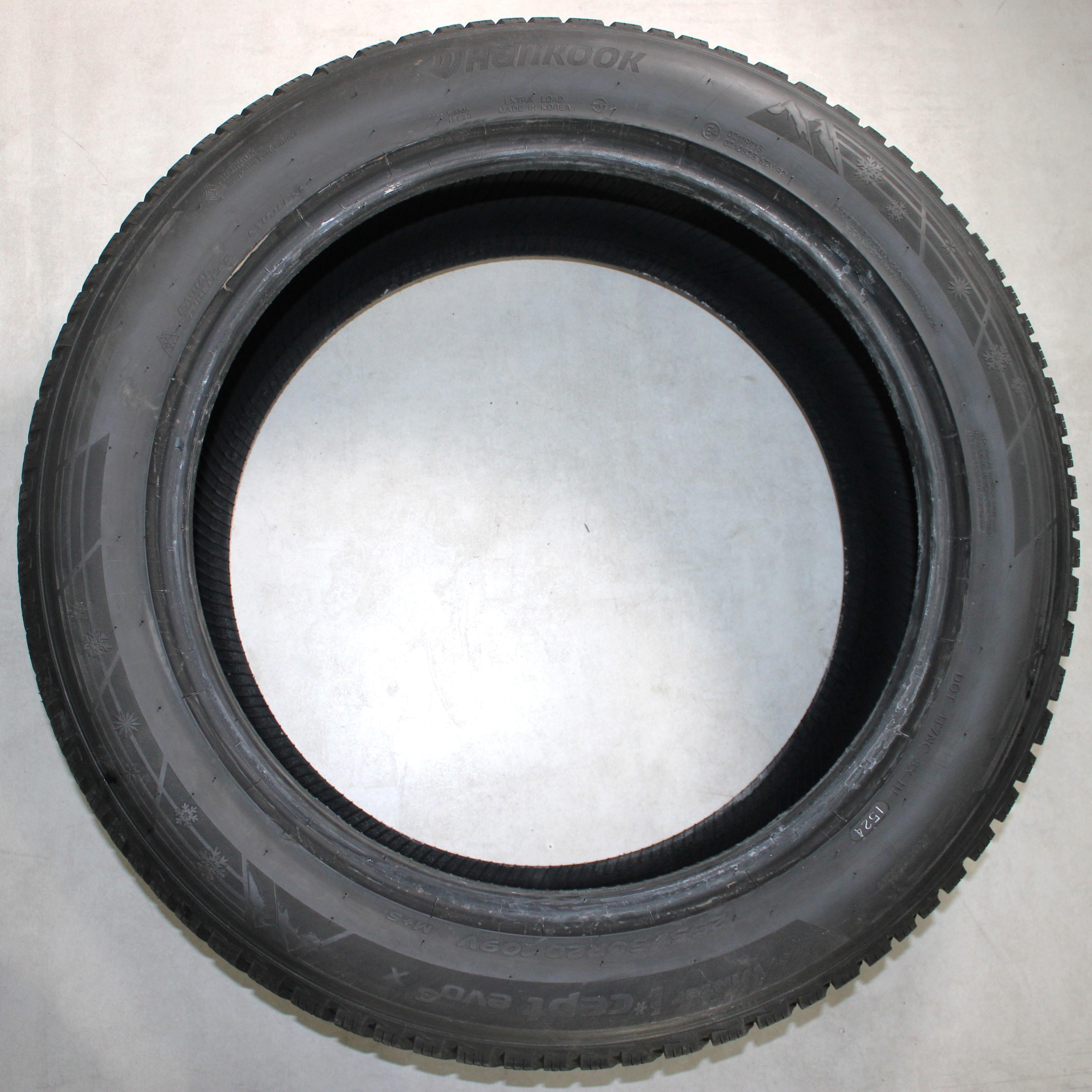 4 x 255/50R20 109V Pneumatici invernali Hankook Winter I*Cept Evo 3 X 8mm 2024