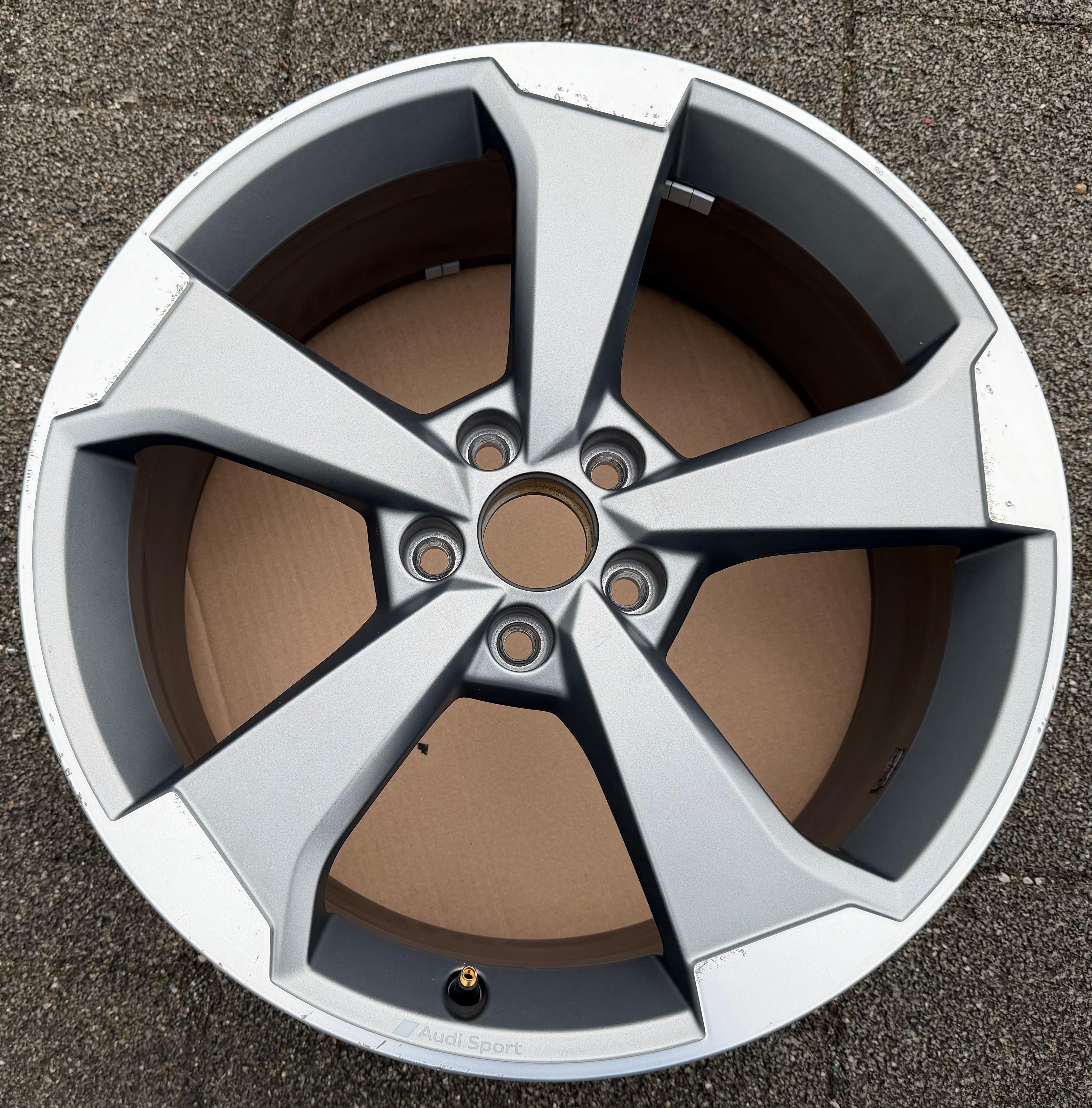 1 jante alu d'origine 19 pouces pour Audi RS3 Sportback 8V0601025FC 8,5x19 ET53, livraison gratuite