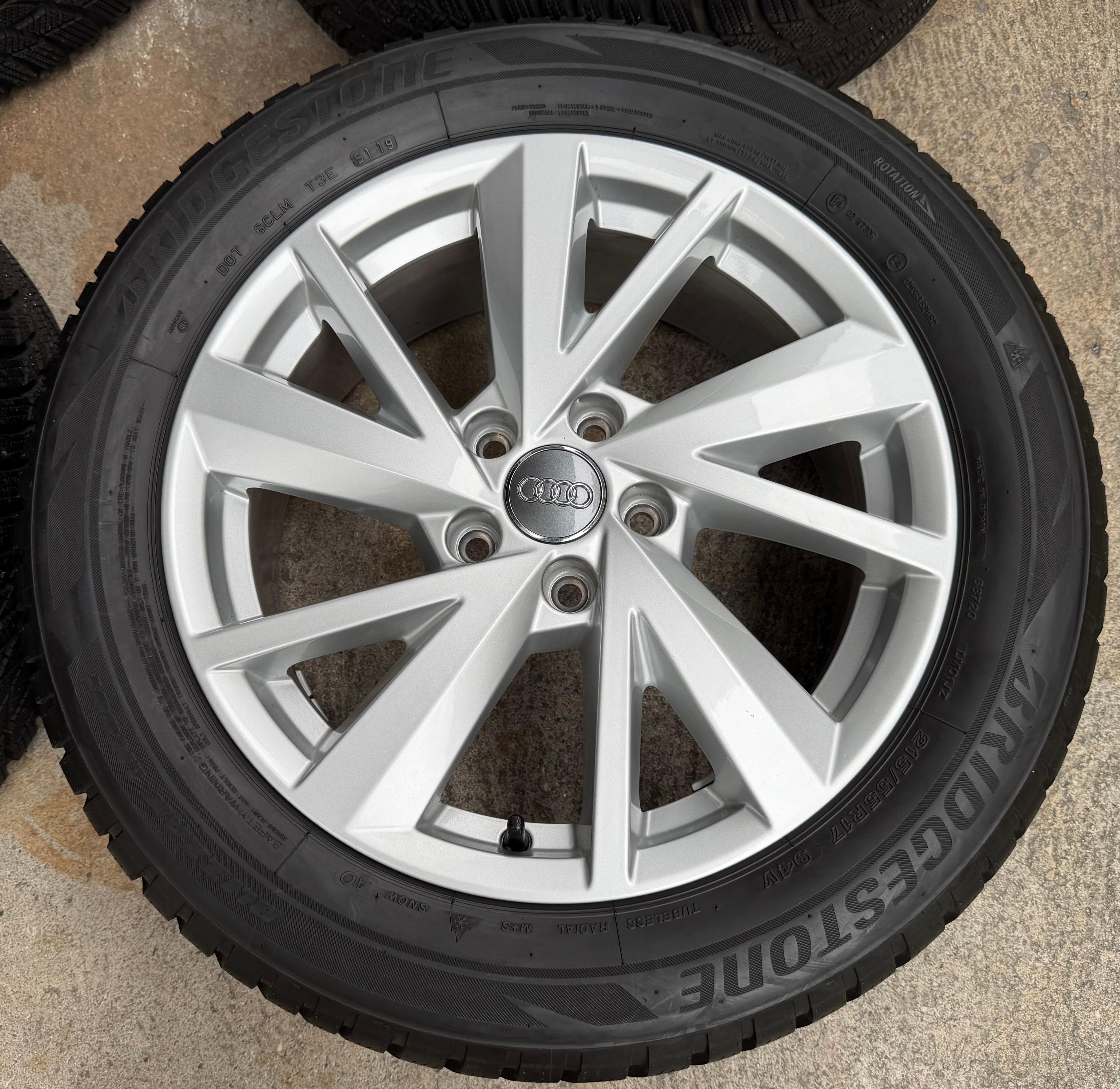 4 Original 17" Alu Winterräder Audi Q2 215/55R17 94V Bridgestone