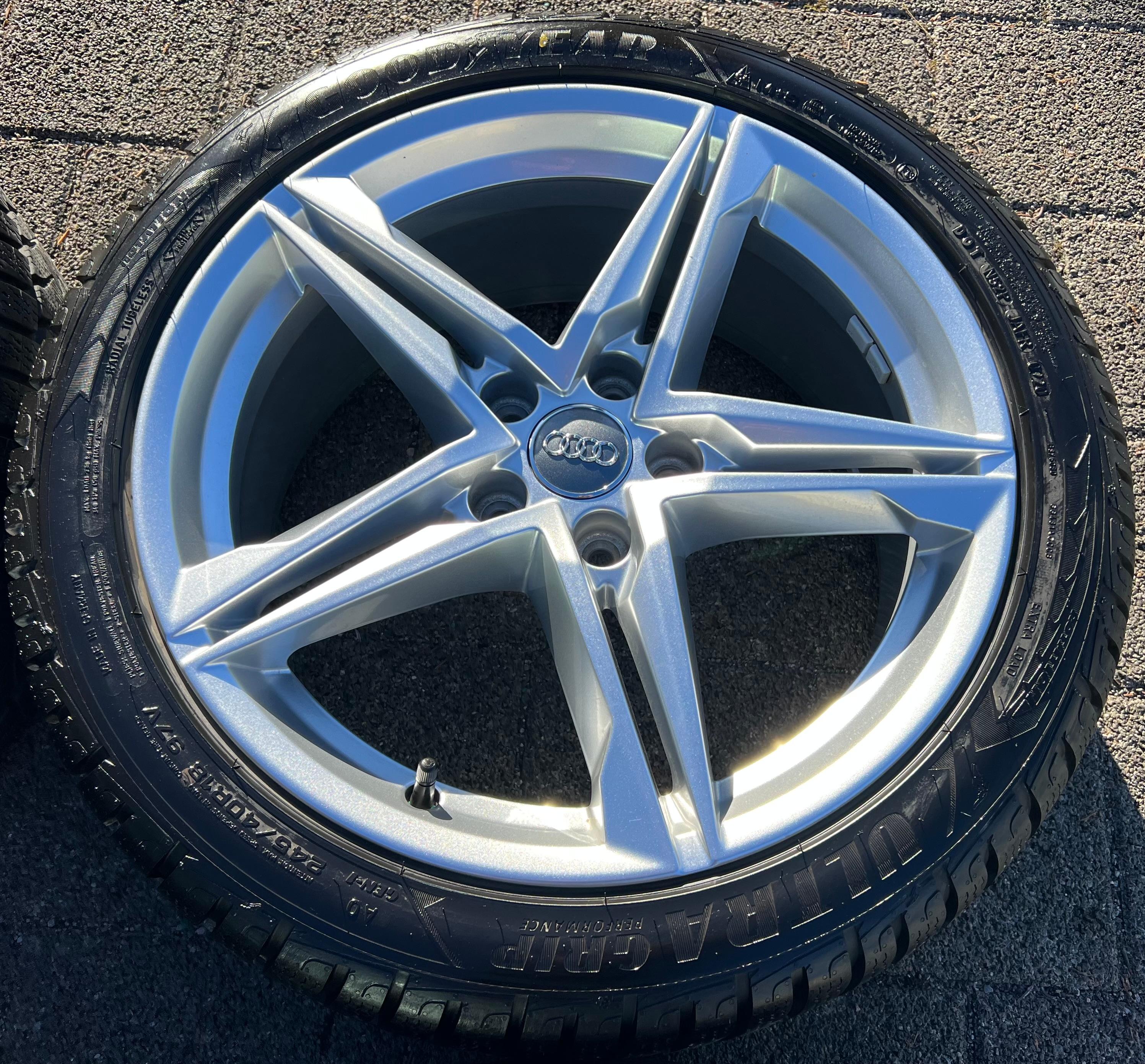 4 ORIGINAL 18" ALU WINTERRÄDER AUDI A4 + AVANT 8W B9 245/40R18 97V 8W0601025R 2020