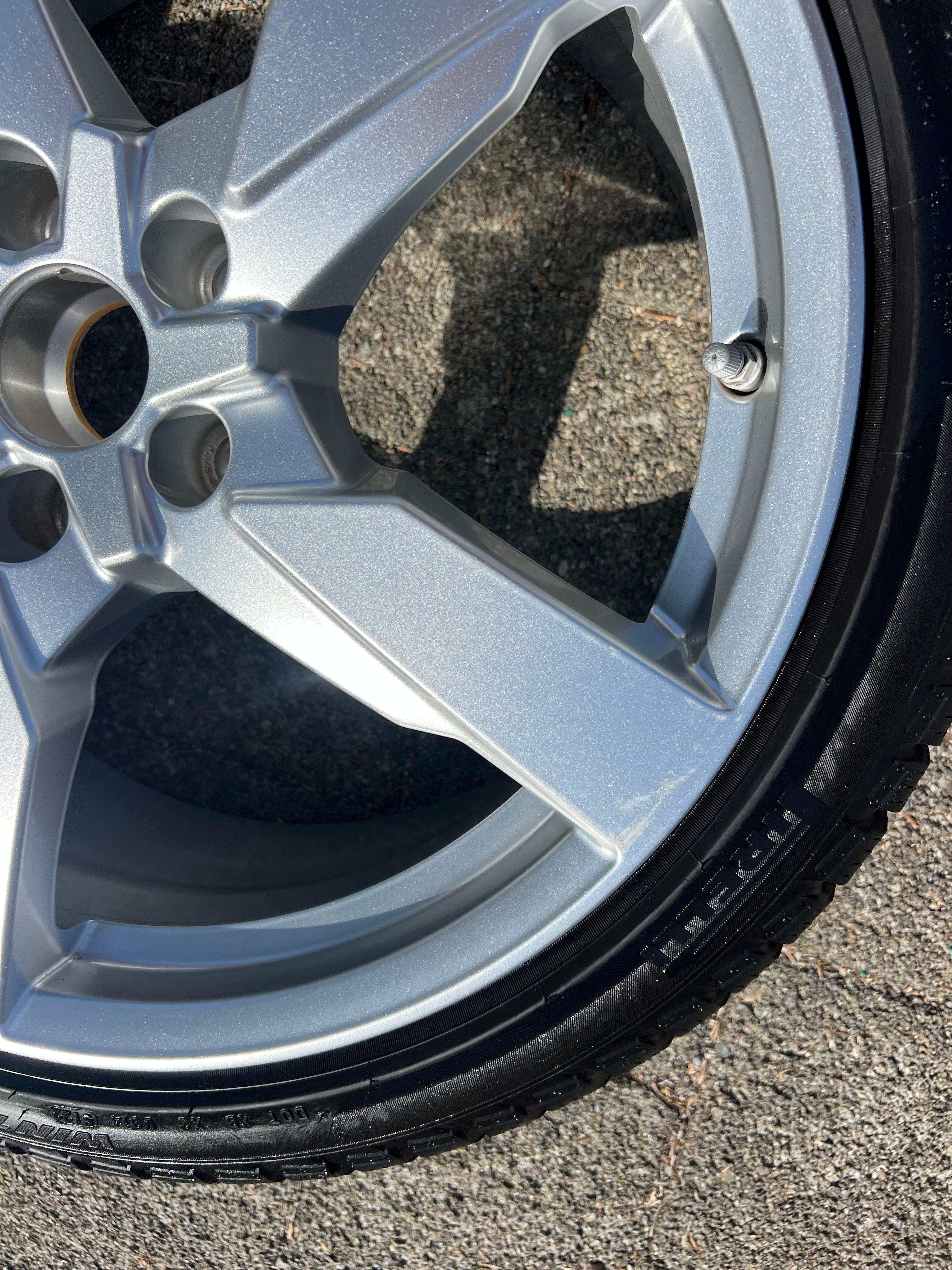 4 ruedas de invierno originales de aleación de 19" para AUDI TT TTS 8S 8S0601025AG 225/40R19 93V 2022, envío gratuito
