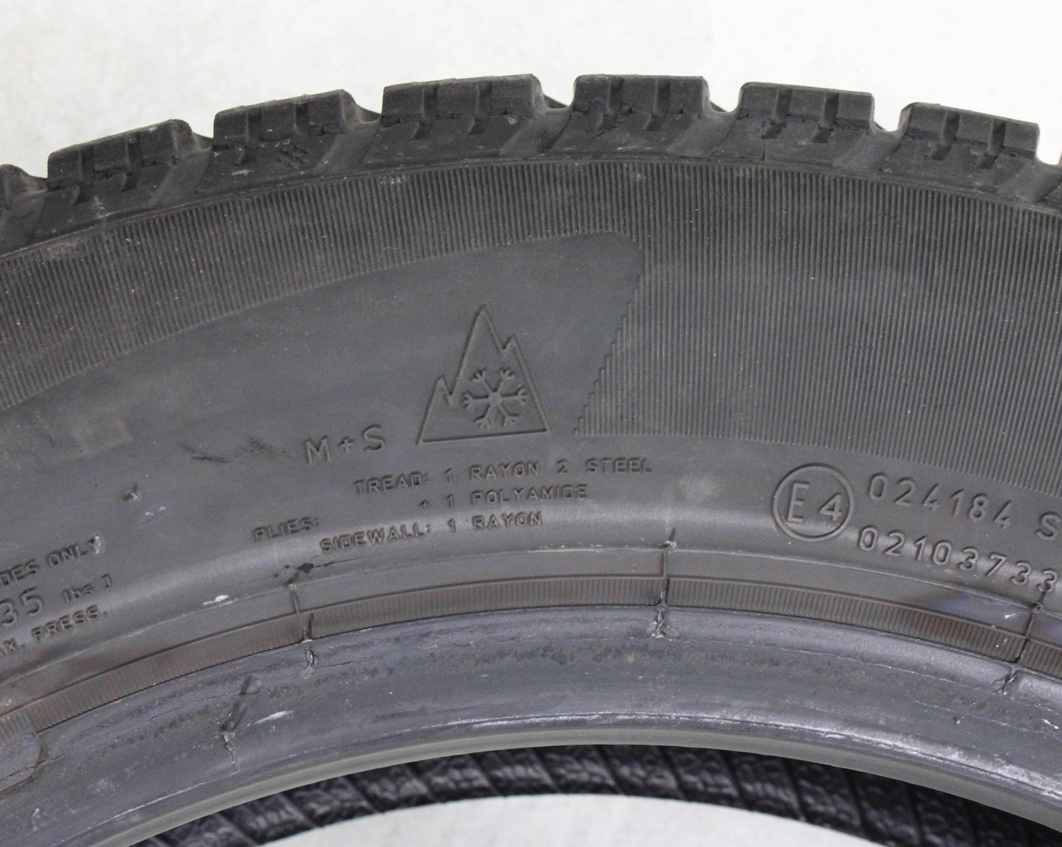 4 x 175/65R15 88H Winterreifen Pirelli Snow Control Serie 3 Winter 210* 2x5-5,5mm/2x7-7,5mm 2019