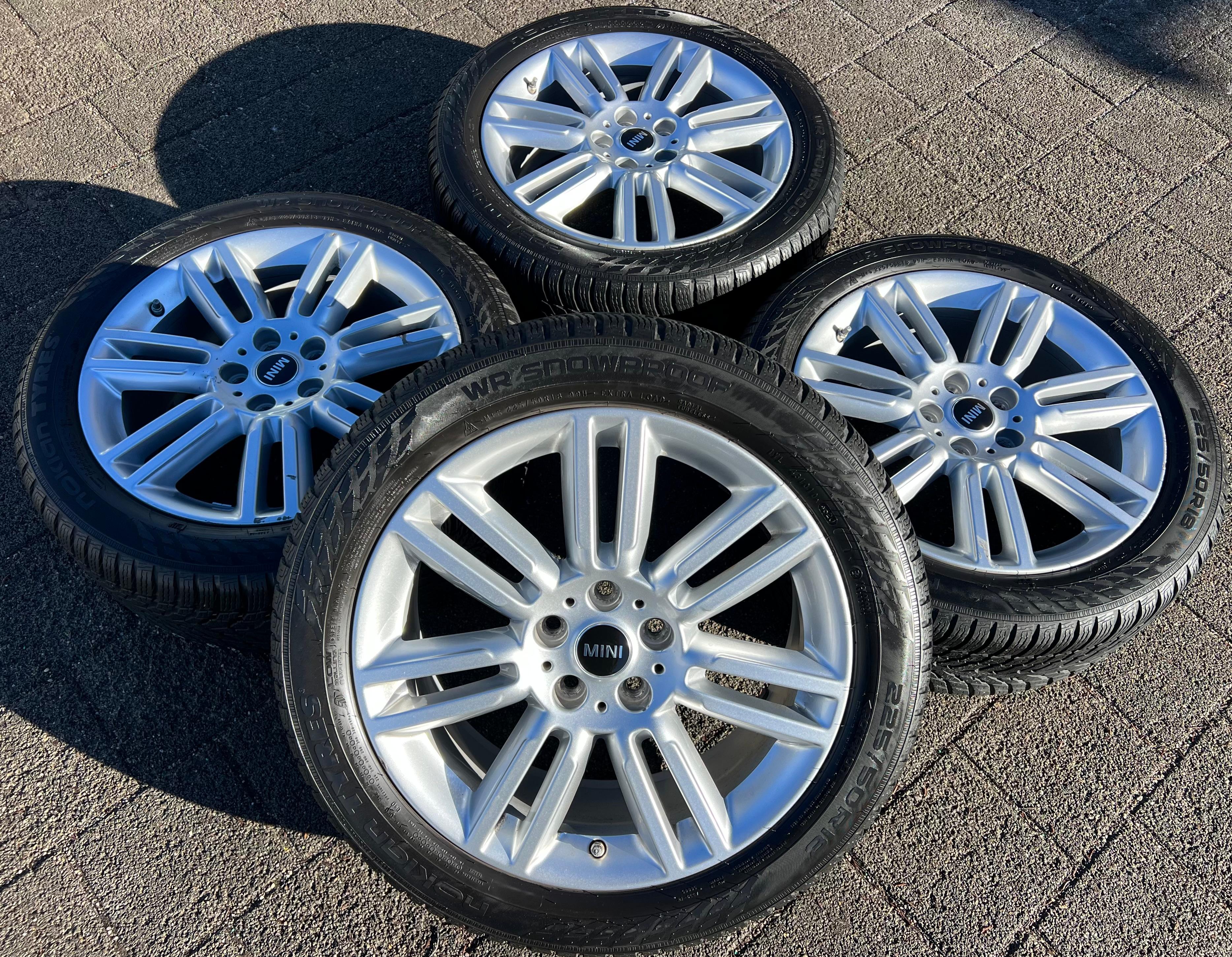 4 ORIGINAL 18" ALU WINTERRÄDER MINI COUNTRYMAN F60 225/50R18 99H 6856032 RDKS