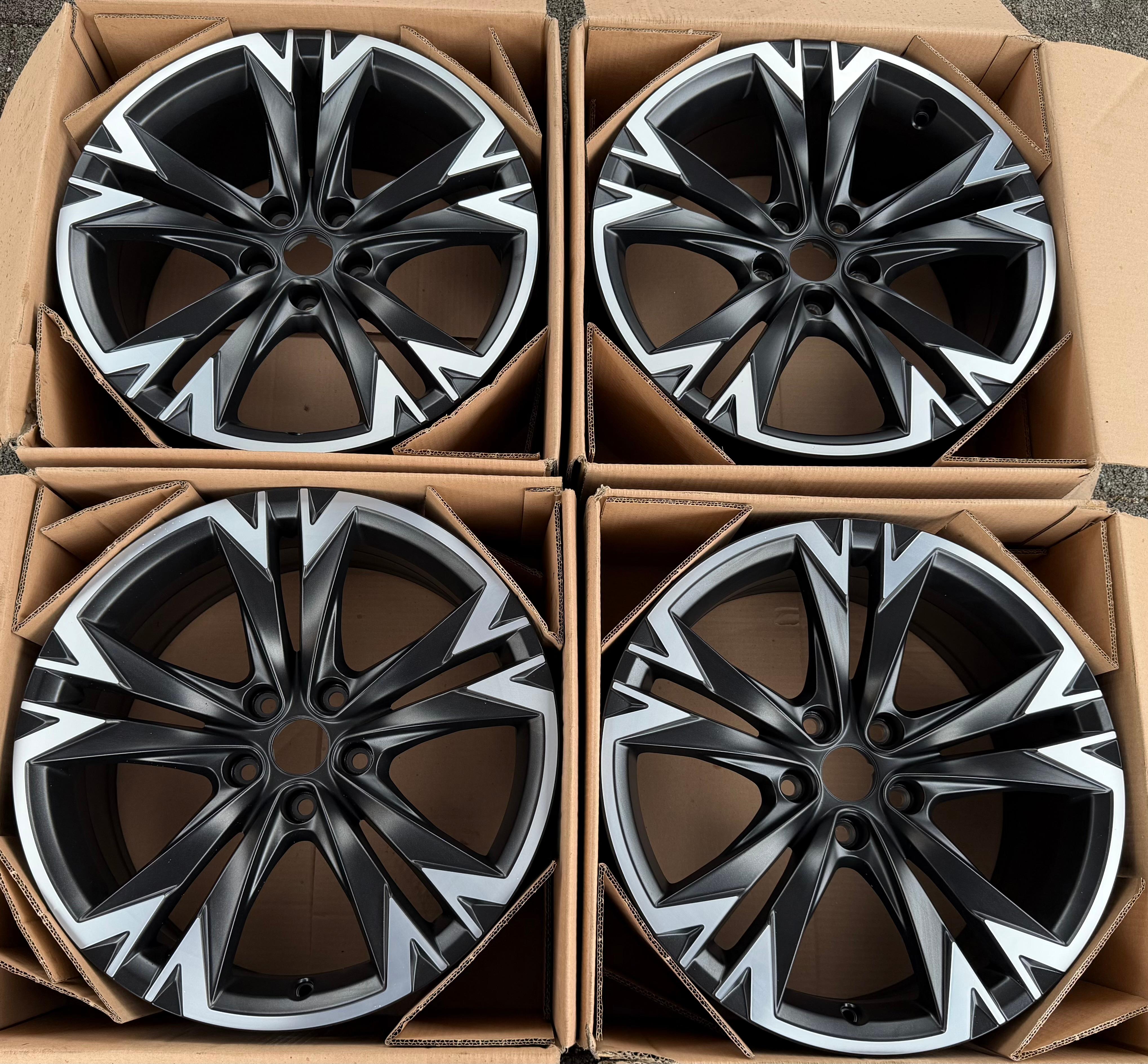 4 cerchi in lega originali da 18" SEAT CUPRA FORMENTOR 5FF601025J 8x18 ET40 nuovi