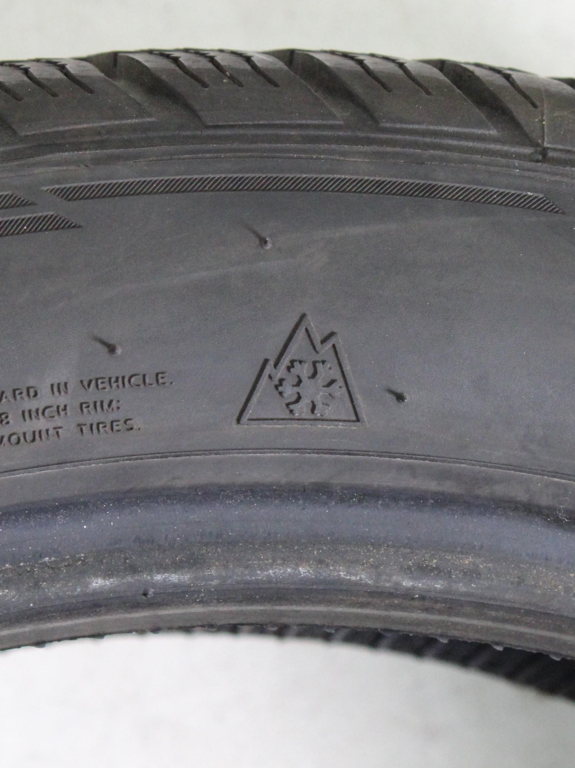 2 x 225/45R18 91H Winterreifen Hankook Winter I*Cept Evo 2 MO  7-7,5mm 2019/2024