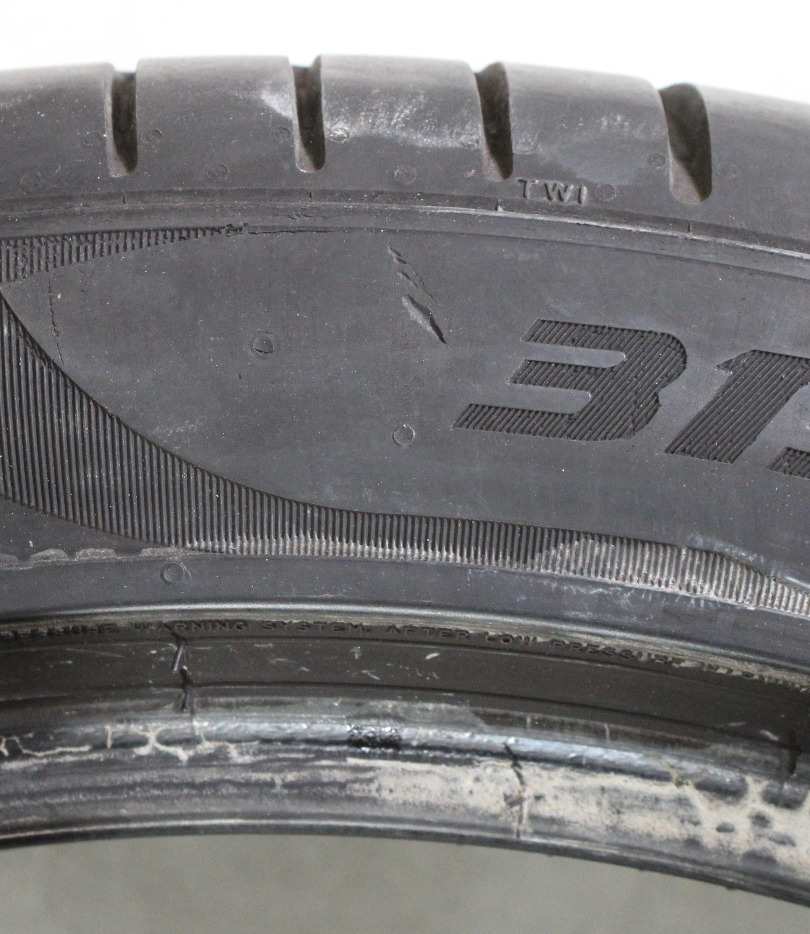 1 x 315/35R21 111Y zomerband Pirelli Pzero PZ4 Runflat 5,5-6 mm 2019 *