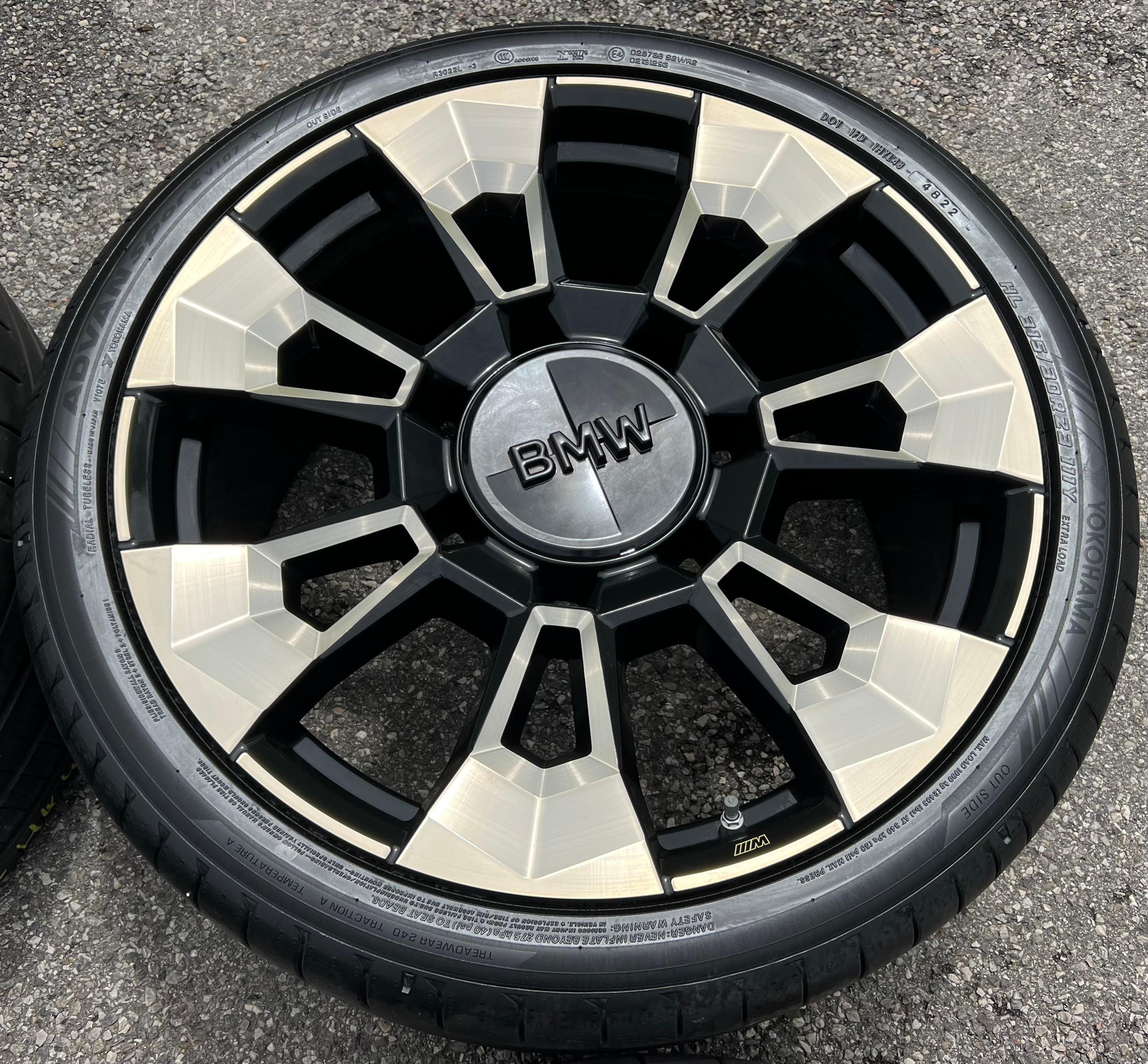 4 ORIGINELE 23" ALUMINIUM ZOMERWIELEN BMW XM G09 STYLING 923M NACHT GOUD 23 INCH 2022