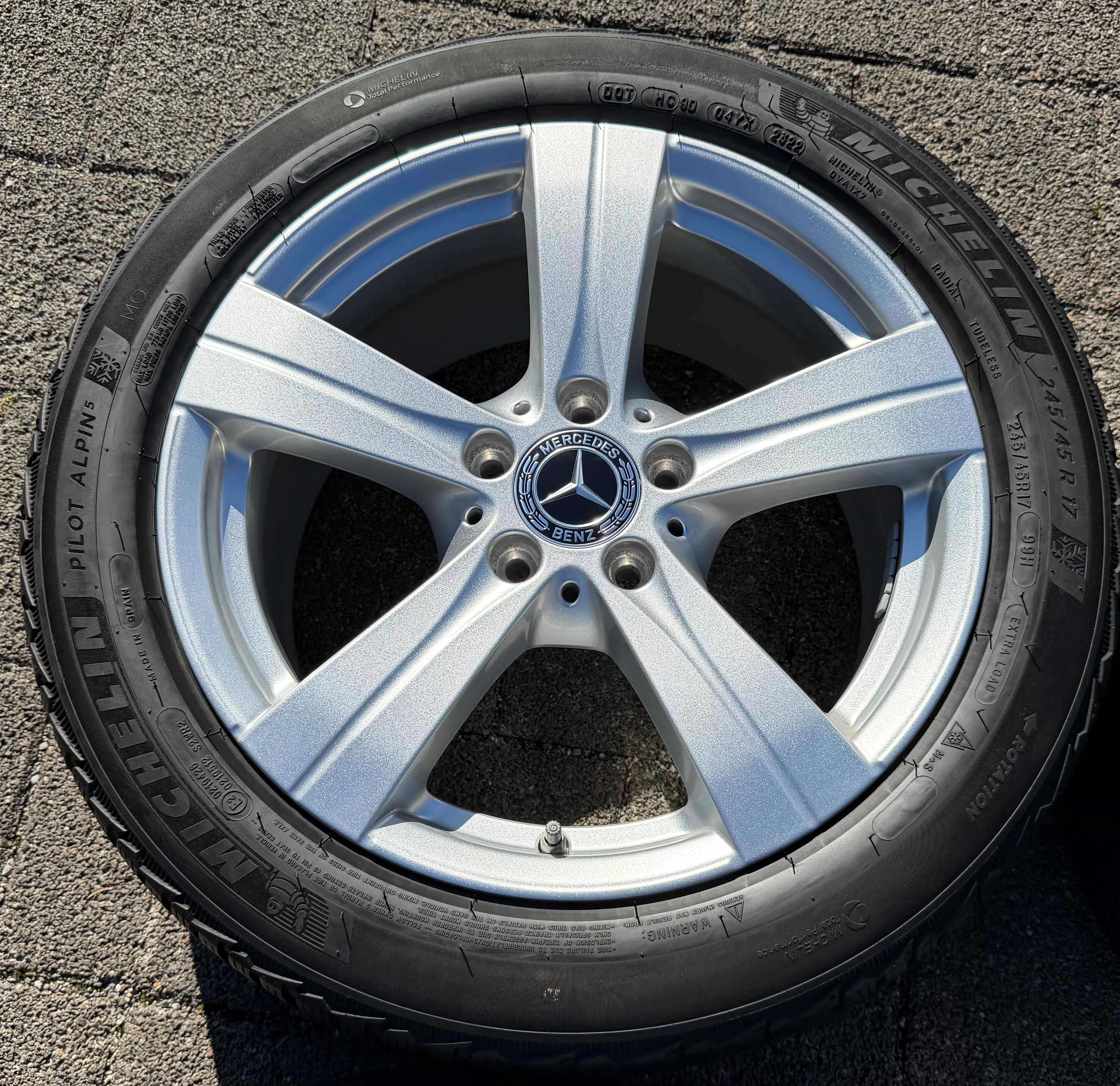 4 Original 17" Alu Winterräder Mercedes C-Klasse W206 Hybrid RDKS Michelin