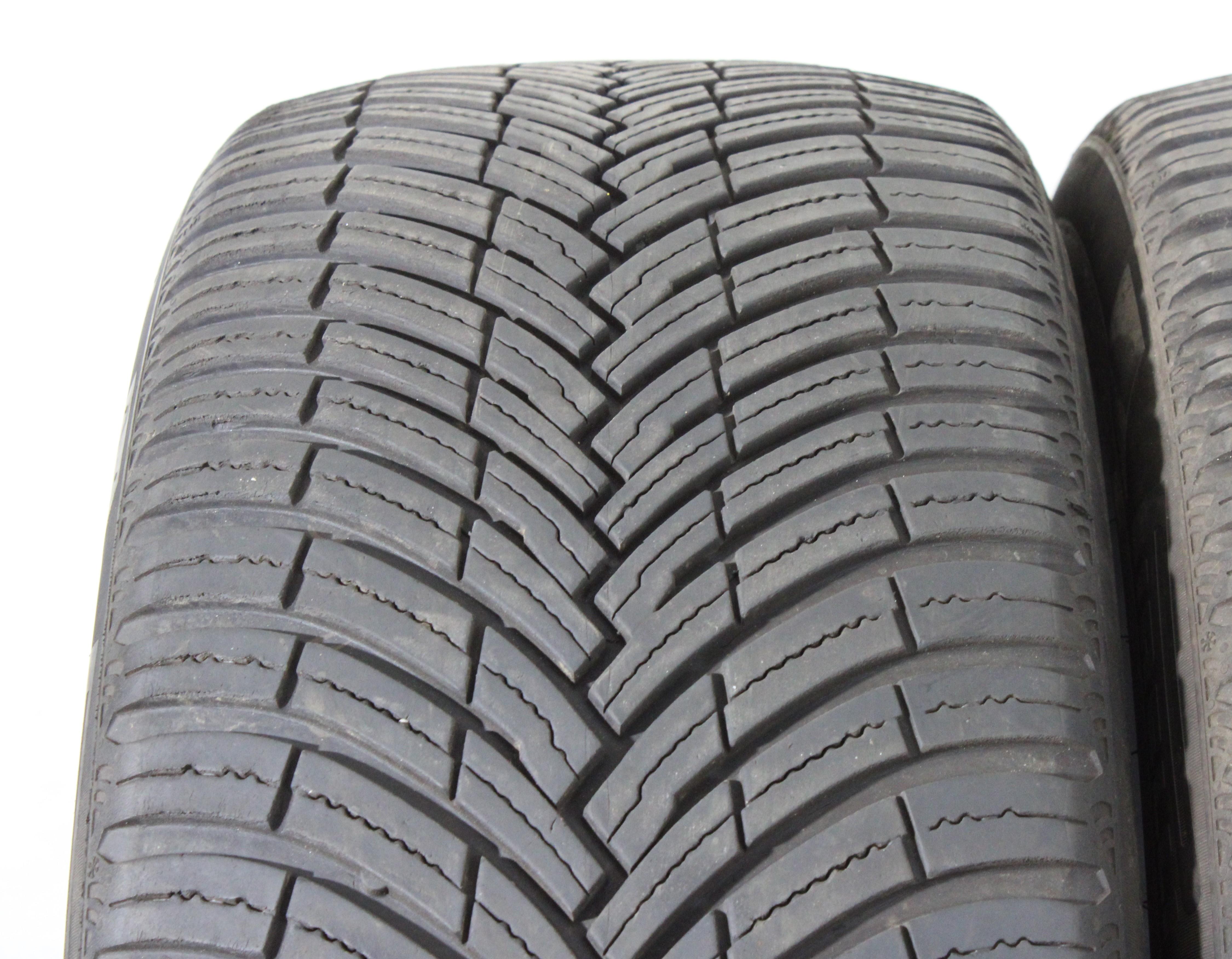2 x 235/40R19 96Y Ganzjahresreifen Pirelli All Season Cinturato SF3 5,5mm 2024 XL