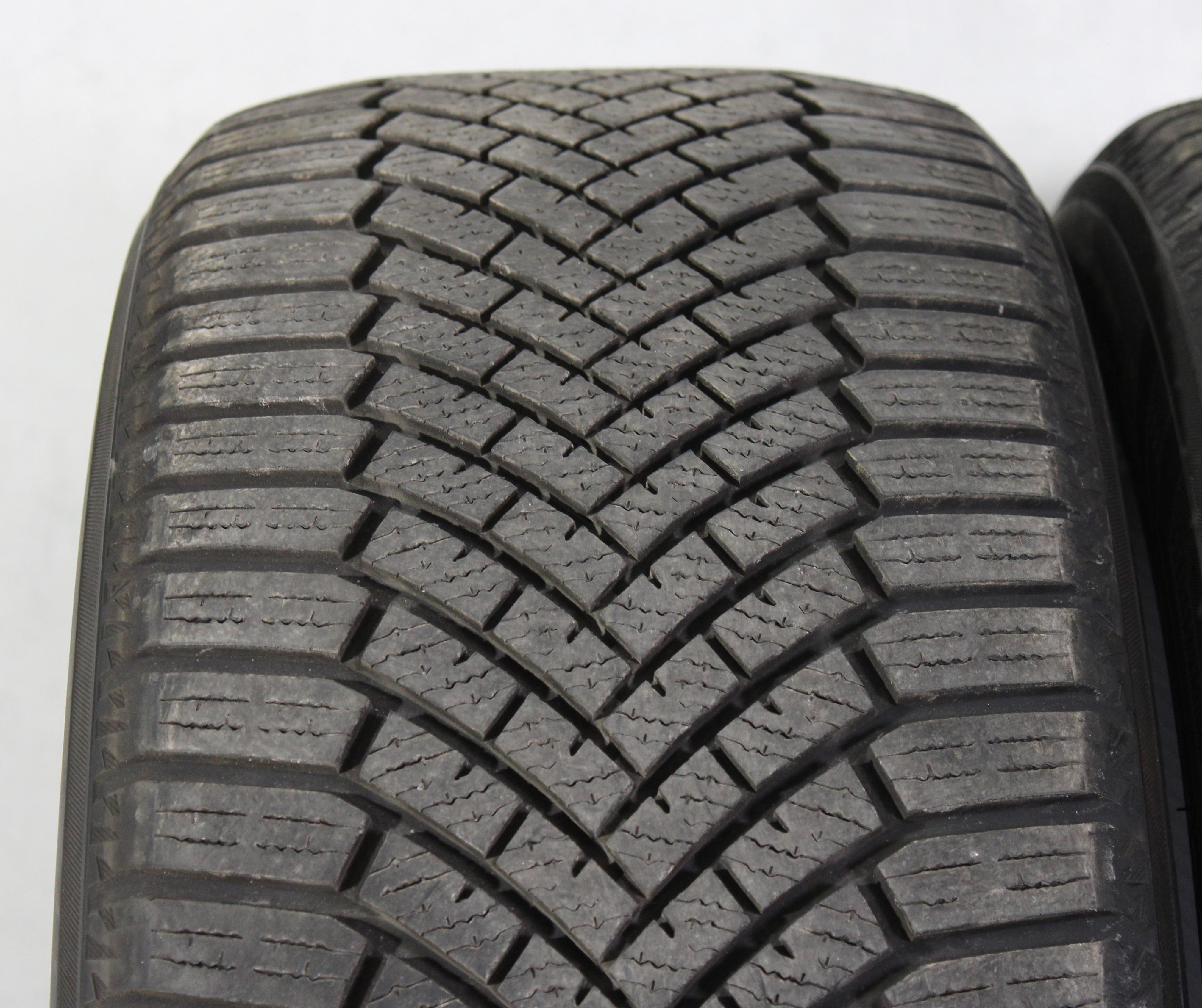 2 x 255/45R21 106V Winterreifen Yokohama BluEarth Winter V906 SUV 7-7,5mm 2024 XL