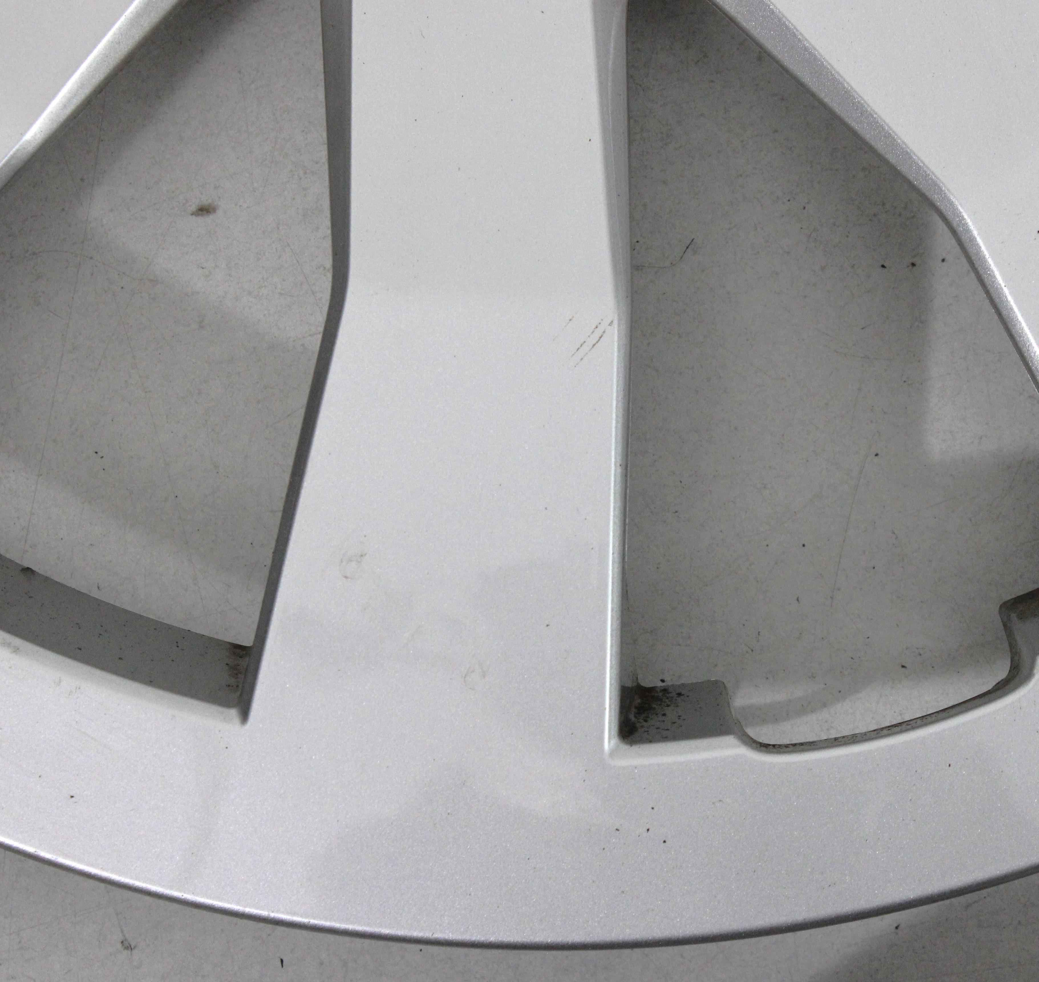 4 TAPACUBOS ORIGINALES DE 15" AUDI A1 GB 82A601147 15 PULGADAS
