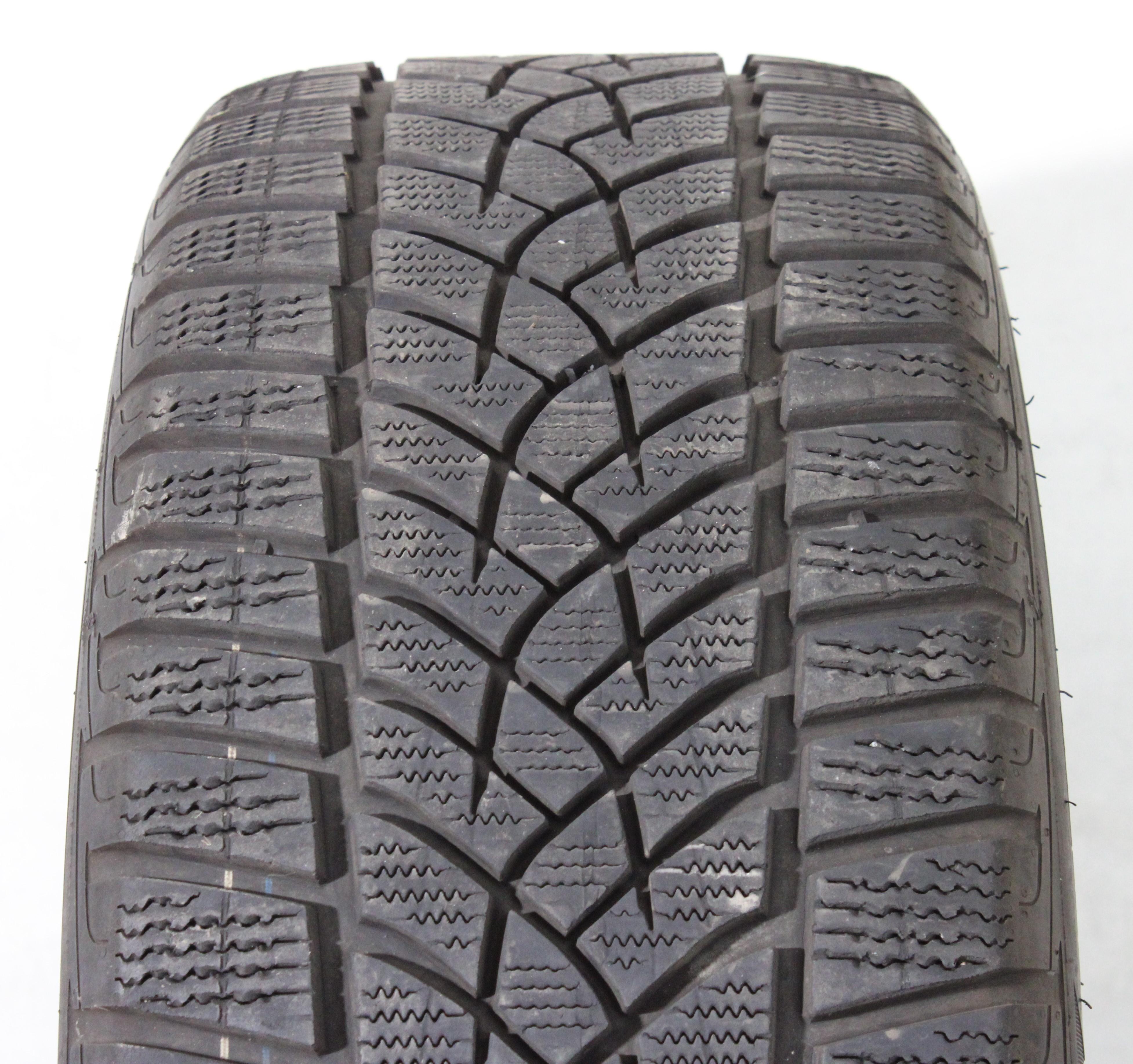 1 x 235/50R19 99V Winterreifen Goodyear Ultra Grip Performance GEN-1 AO 6-6,5mm 2023