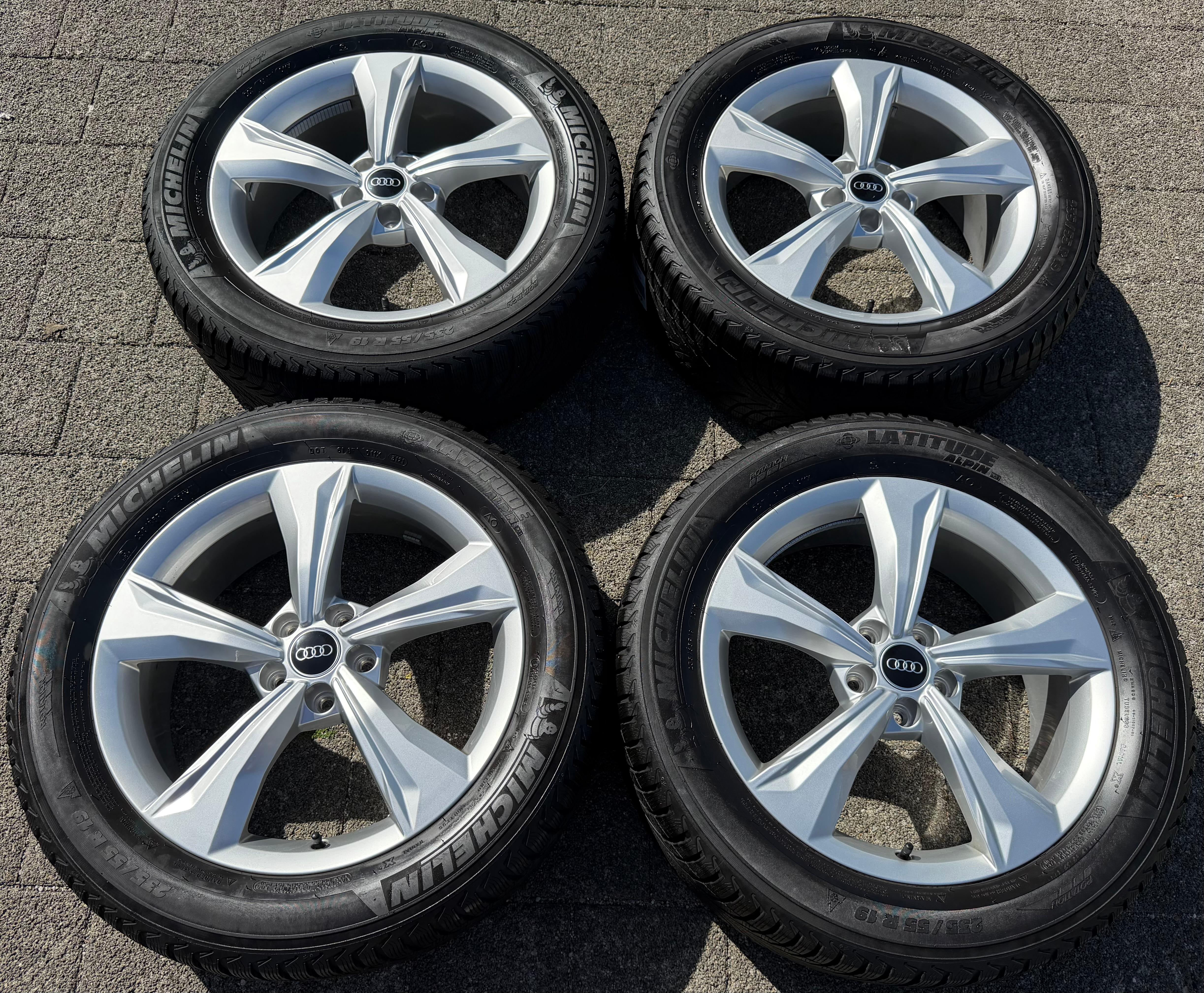 4 ruedas de invierno de aluminio originales de 19" para Audi Q5 SQ5 FY 80A601025K 235/55R19 101H Michelin 2021