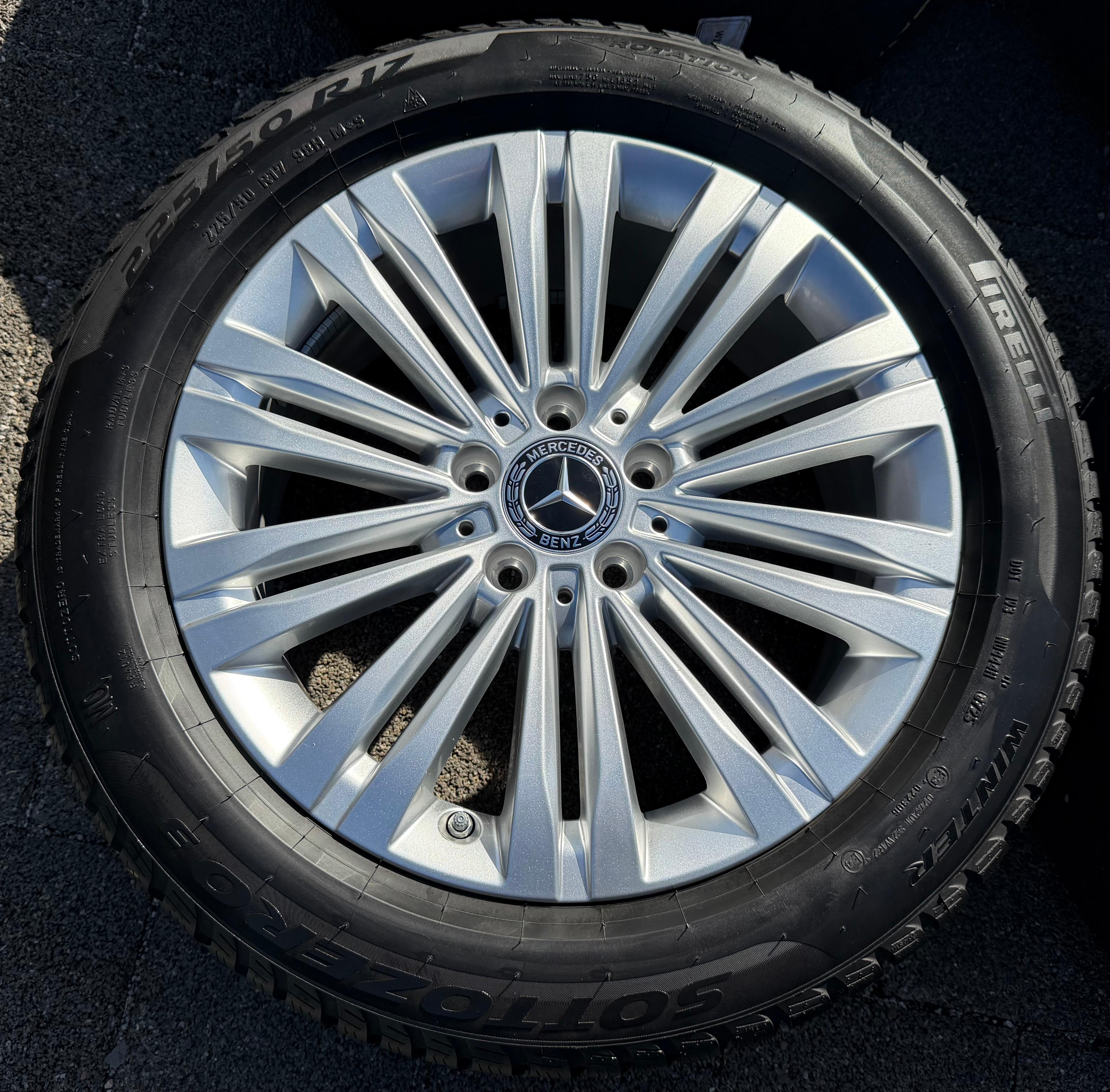 4 Original 17" Alu Winterräder Mercedes C-Klasse W206 A2064014400 2024 Pirelli
