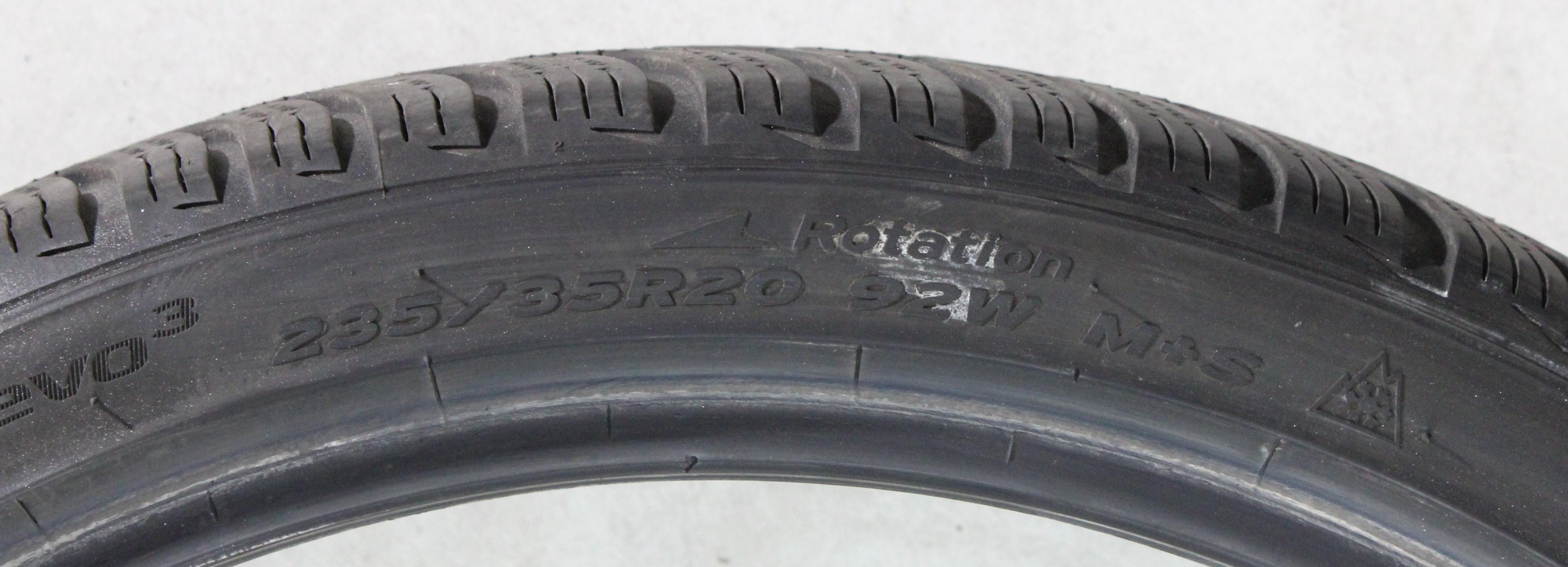 4 x 235/35R20 92W neumáticos de invierno Hankook Winter I*Cept Evo 3 2x5-5,5mm/2x6-6,5mm 2022