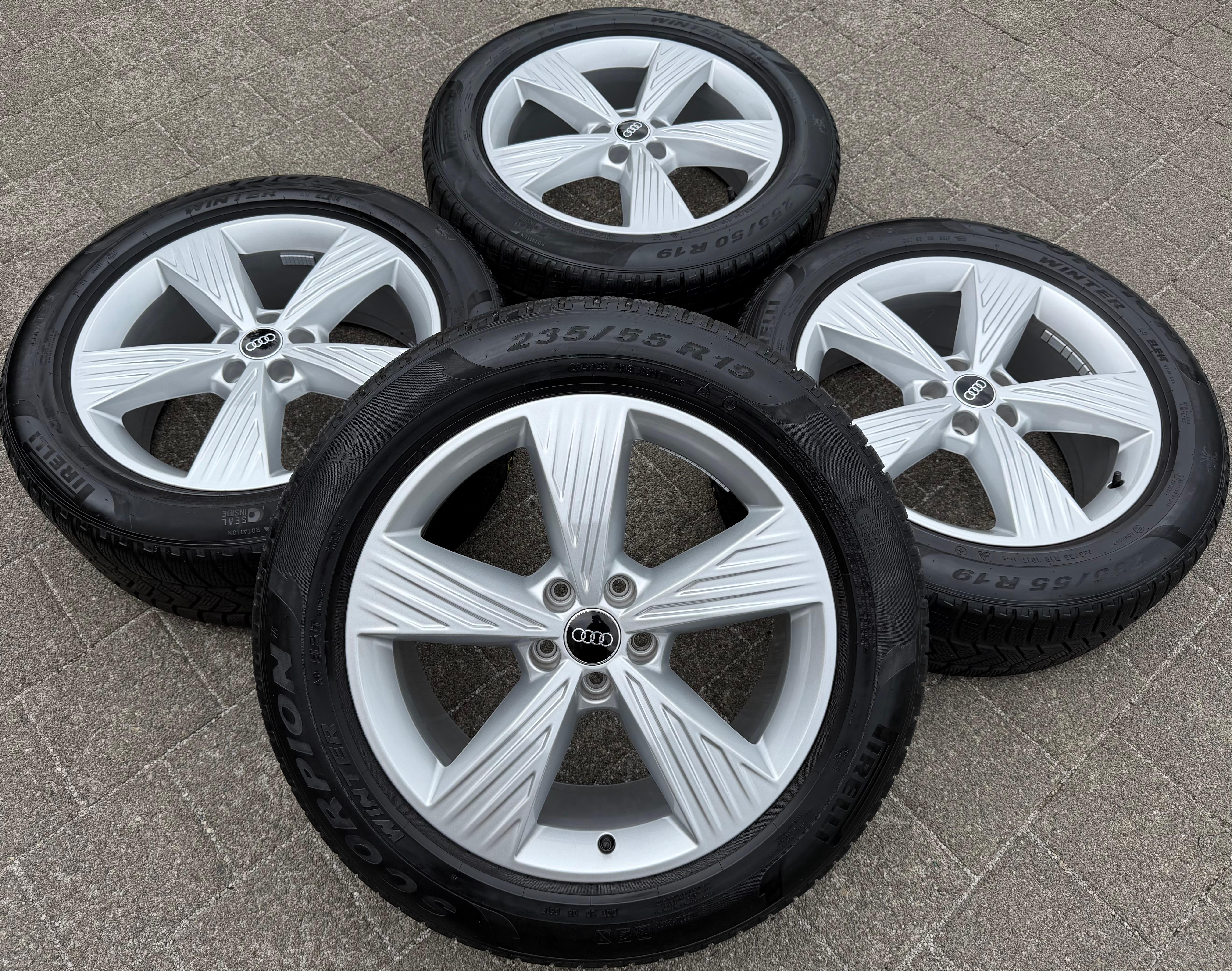 4 ORIGINELE 19" ALUMINIUM WINTERWIELEN AUDI Q4 E-TRON 235/55R19 101T 255/50R19 103T TOP
