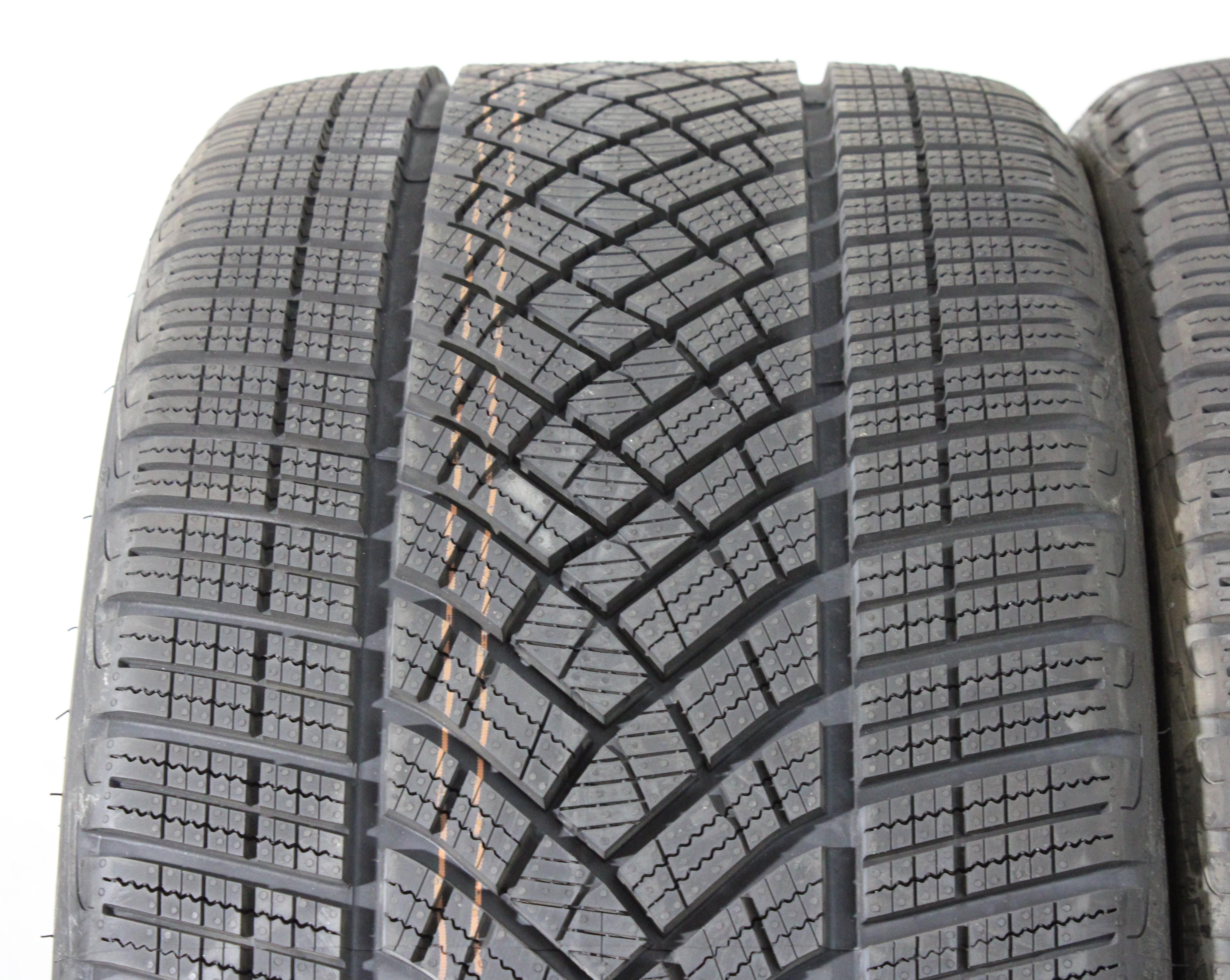 2 x 285/40R20 108V Winterreifen Goodyear Ultra Grip Performance GEN-1 NFO Volles Profil 2019