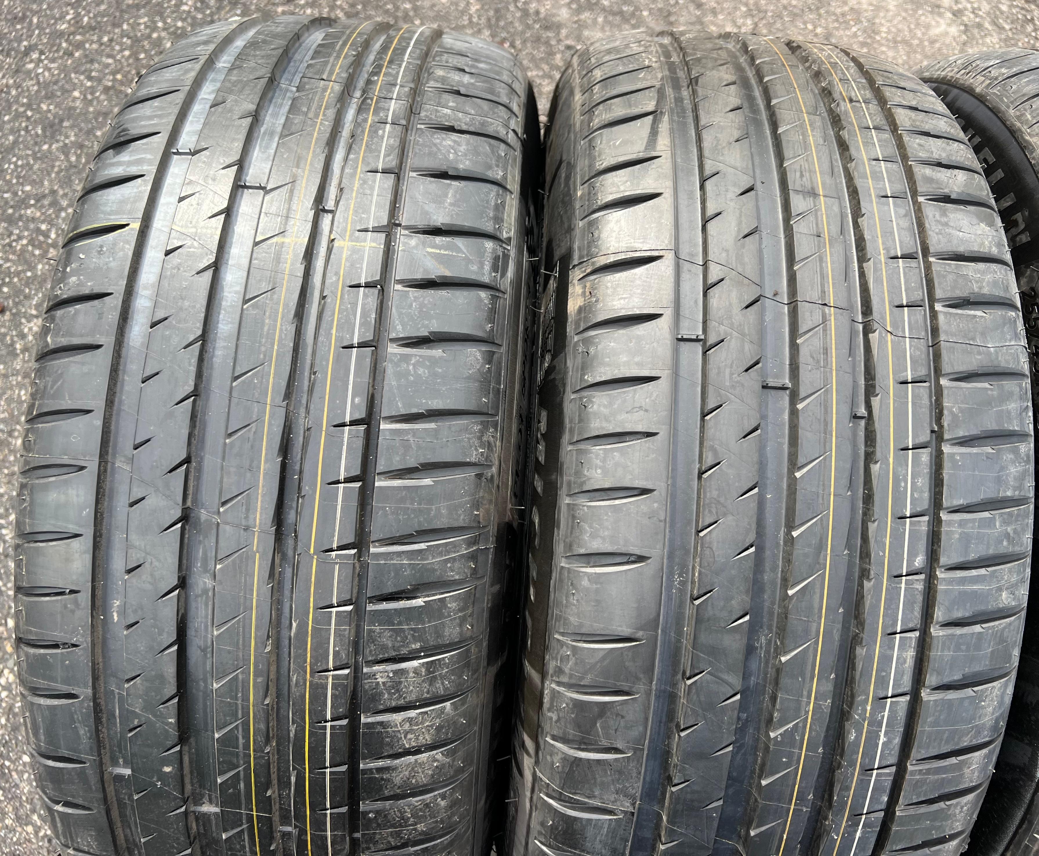 4 ORIGINAL 19" ALU SOMMERRÄDER AUDI A8 4N 255/45R19 104Y 4N0601025B TOP FREIHAUS