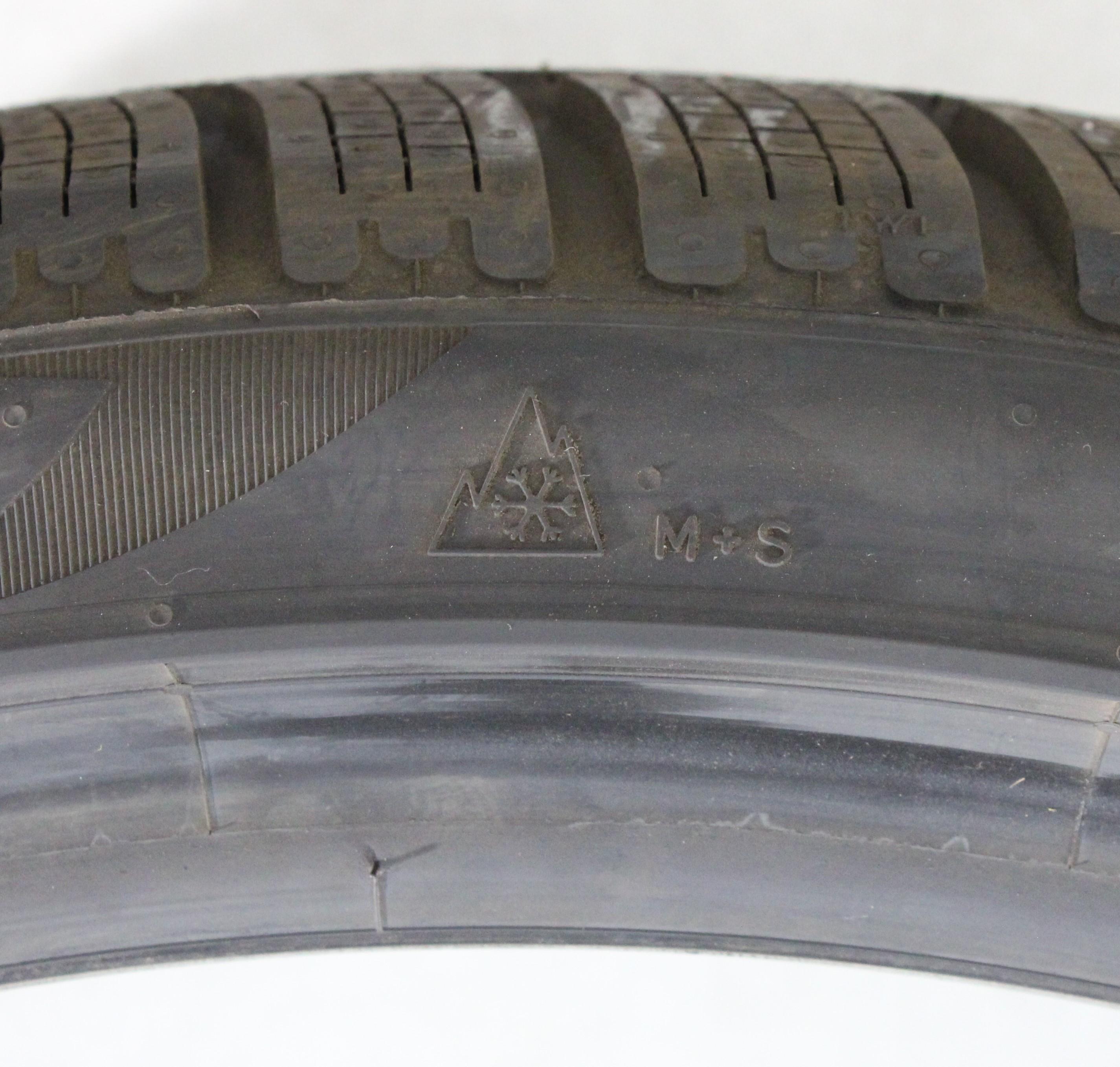 2 x 285/30R22 101W Winterreifen Pirelli Pzero Winter AO Volles Profil 2019 PNCS
