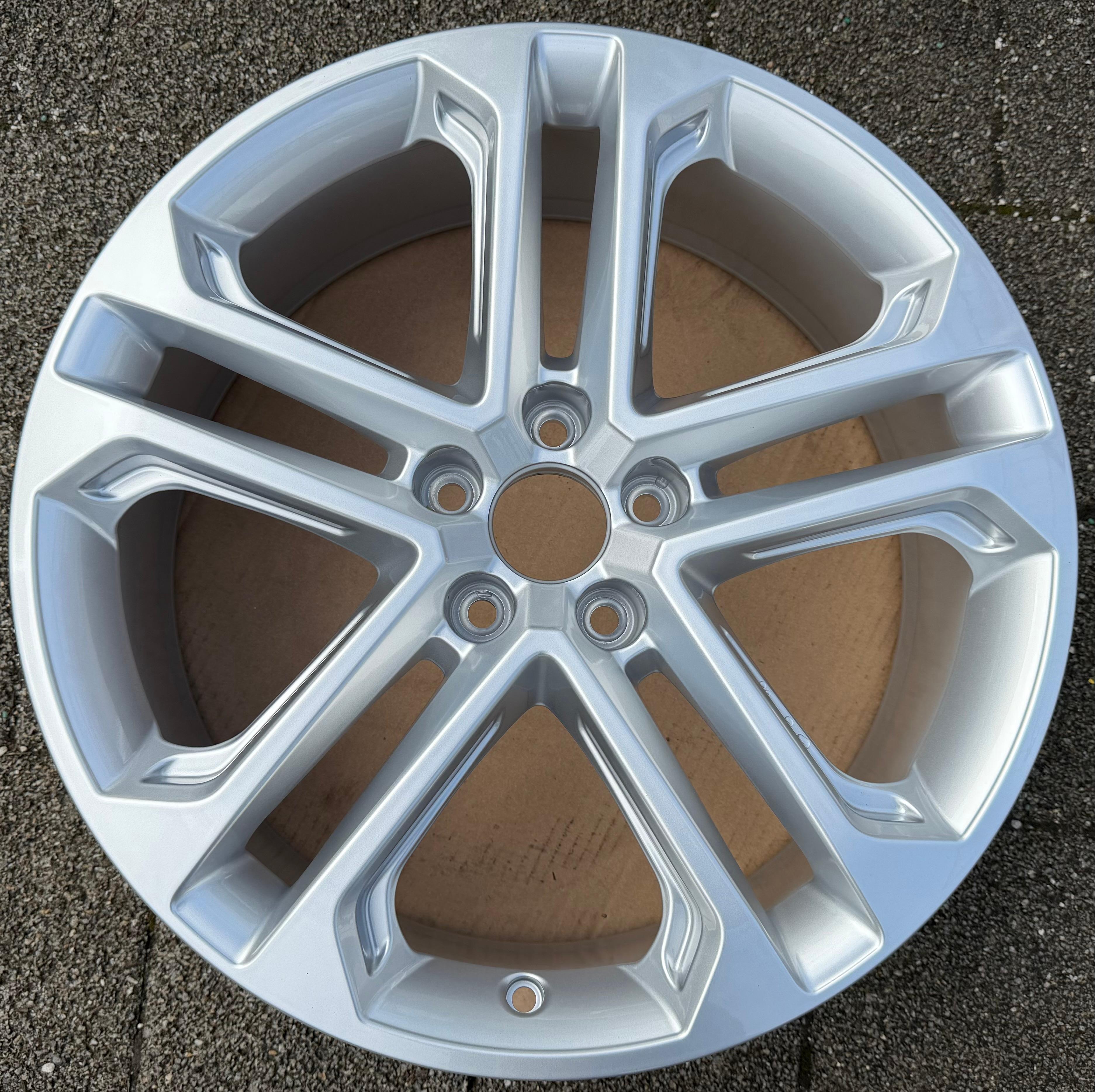 1 X ORIGINAL 19" ALUFELGE AUDI Q5 GUN GUB 8MA601025R 7x19 ET34 FREIHAUS