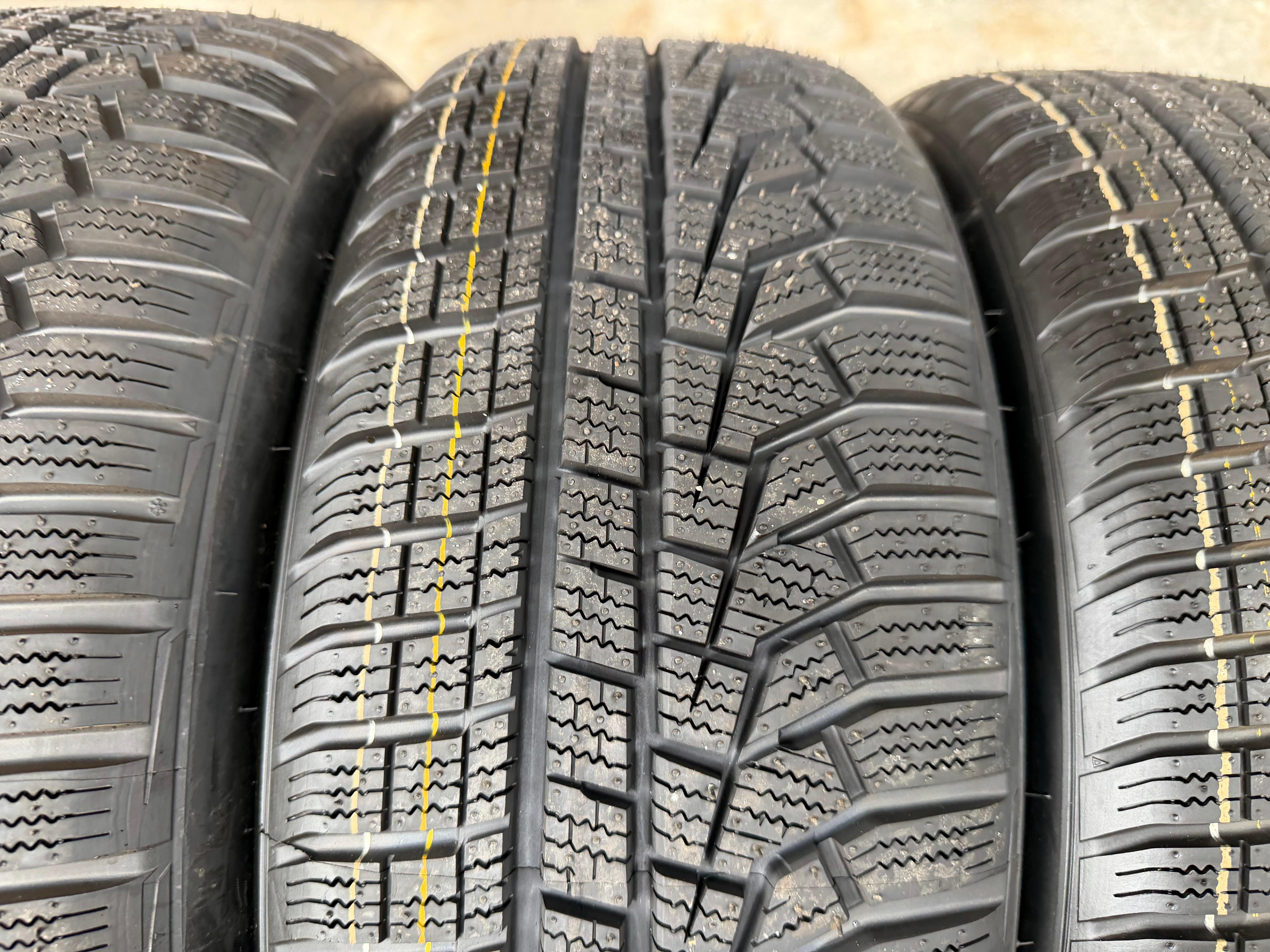 4 Original Alu Winterräder Audi A1 GB 82A601025C 195/55R16 91V Bridgestone