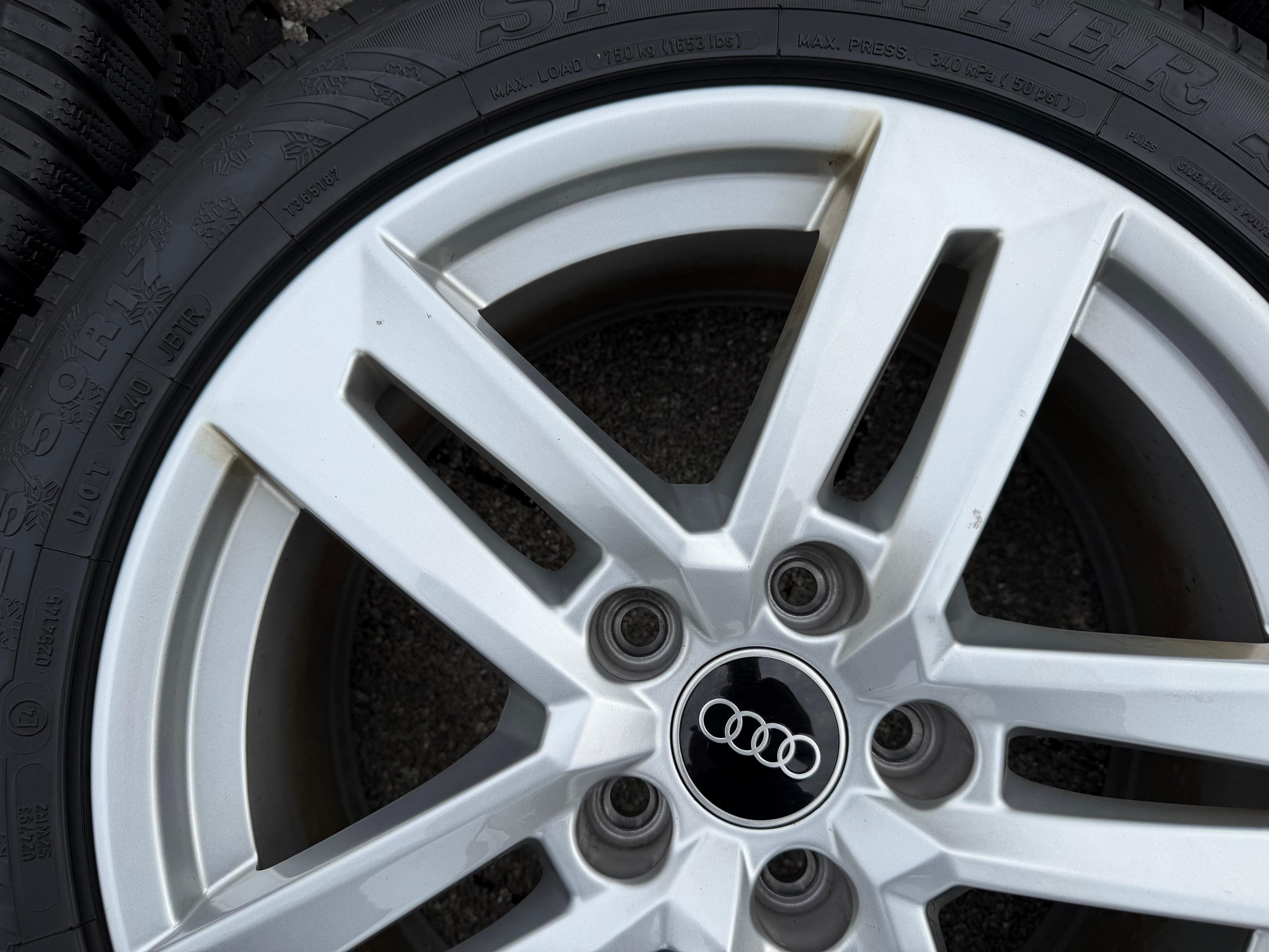 4 Original 17" Alu Winterräder Audi A4 B9 8W 8W0601025P 225/50R17 98H Dunlop 2021