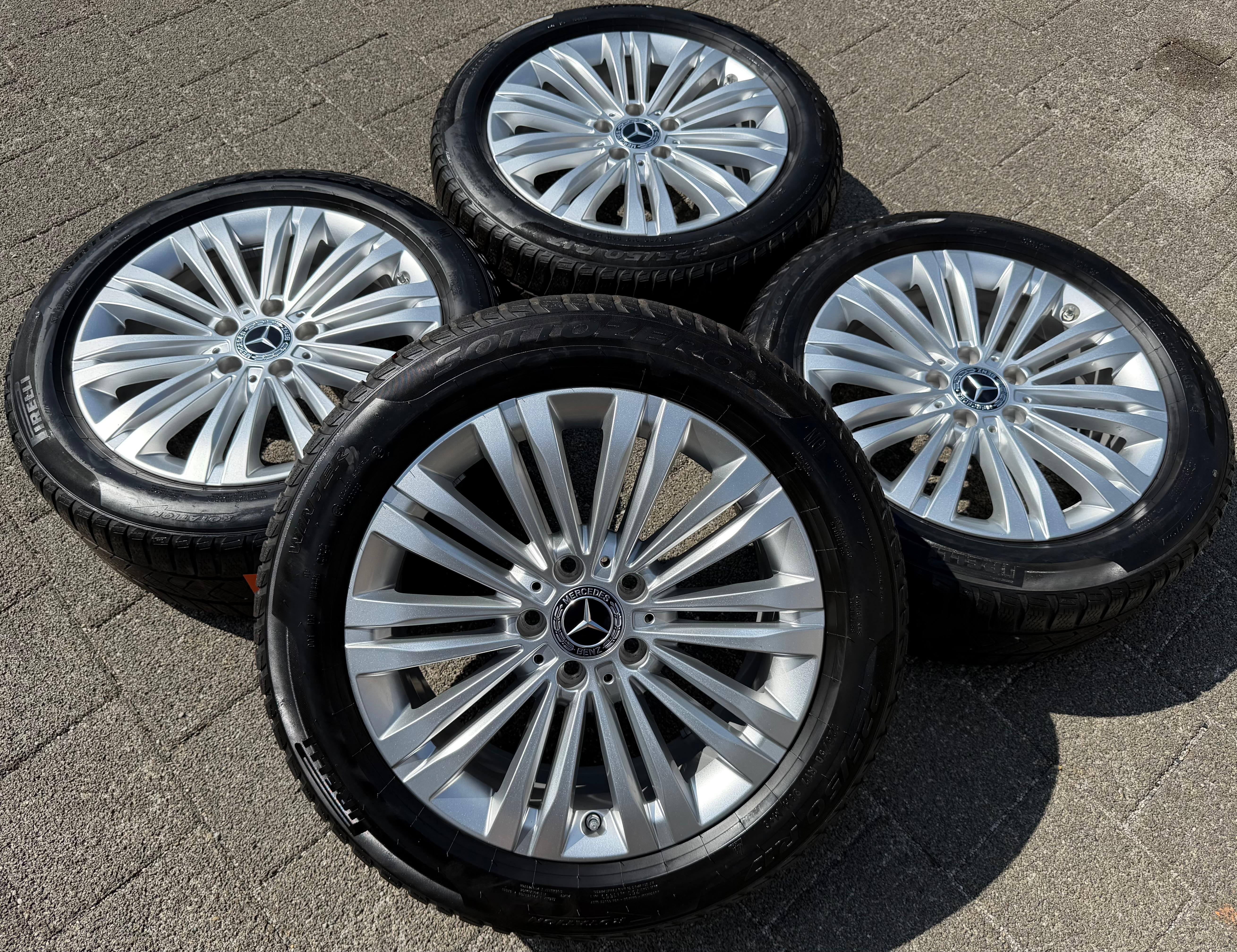 4 Original 17" Alu Winterräder Mercedes C-Klasse W206 A2064014400 2024 Pirelli