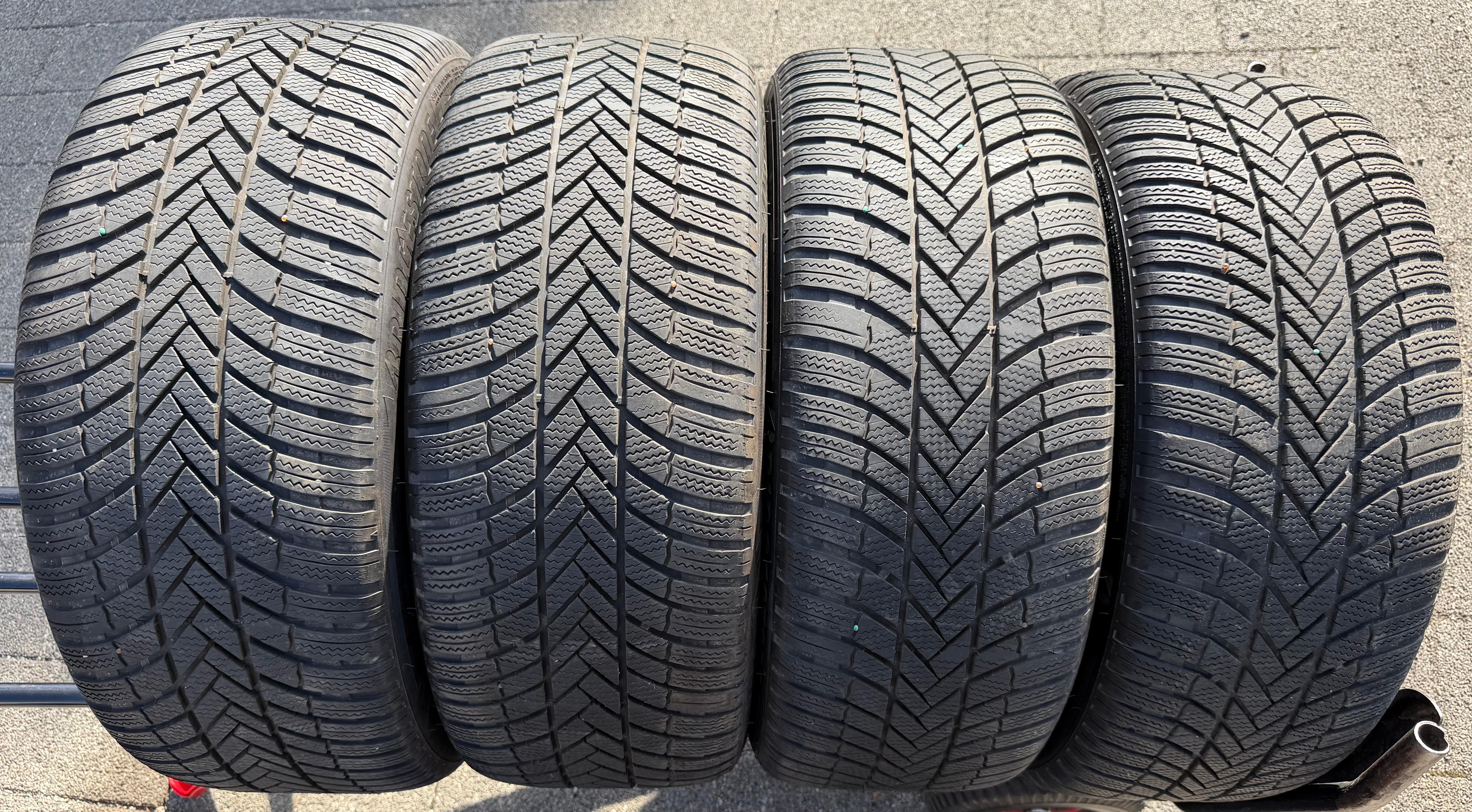 4 ORIGINAL 19" ALU WINTERRÄDER AUDI A5 S5 F2 B10 8B3601025BA 245/40R19 98H 2024