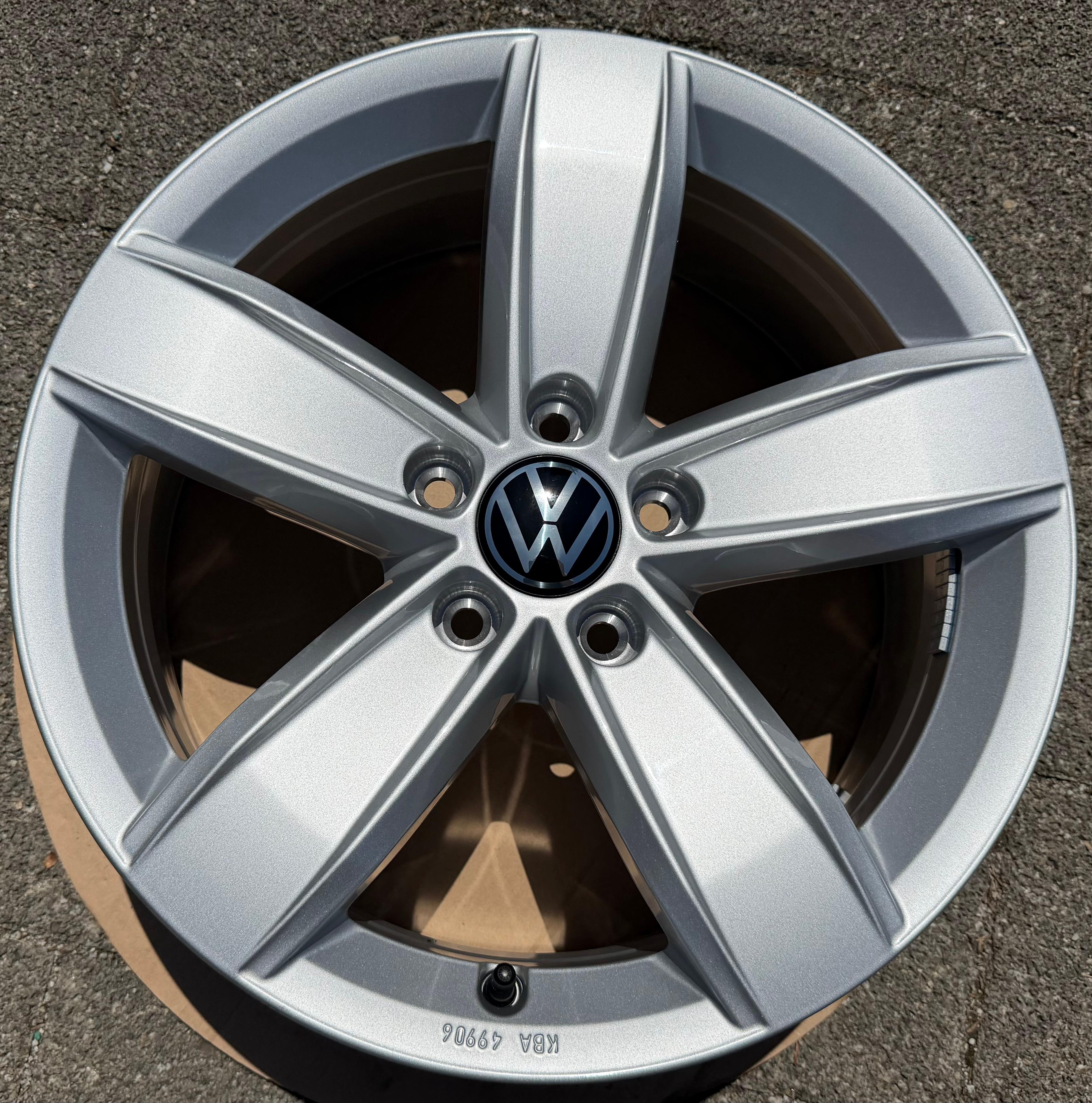 1 x originele 17" aluminium velg VW Tiguan II 5NA 6,5x17 ET38 5NA071497A Corvara NIEUW