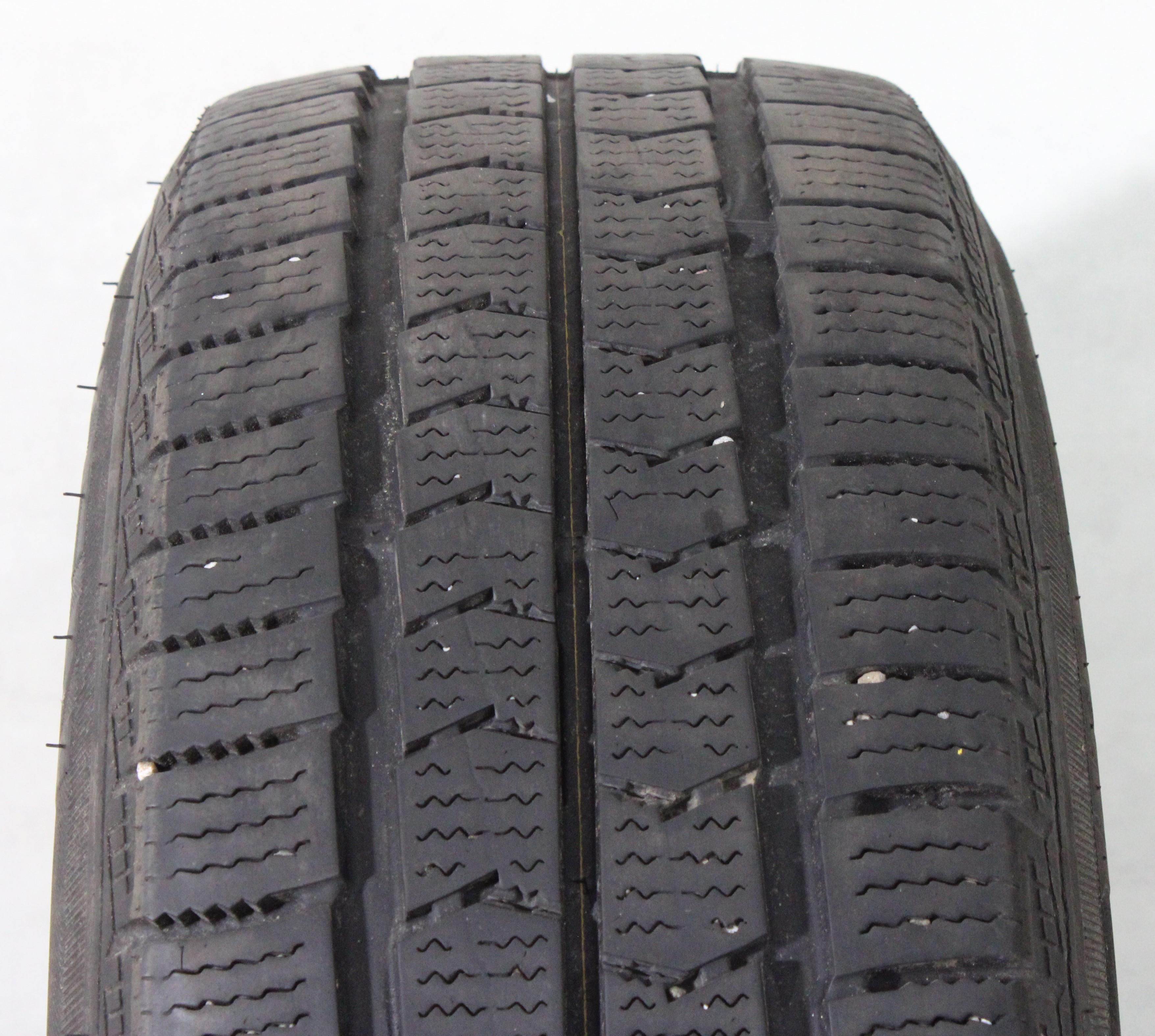 1 x 215/65R16C 109/107R winterband Nexen Winguard WT1 6-6,5mm 2022