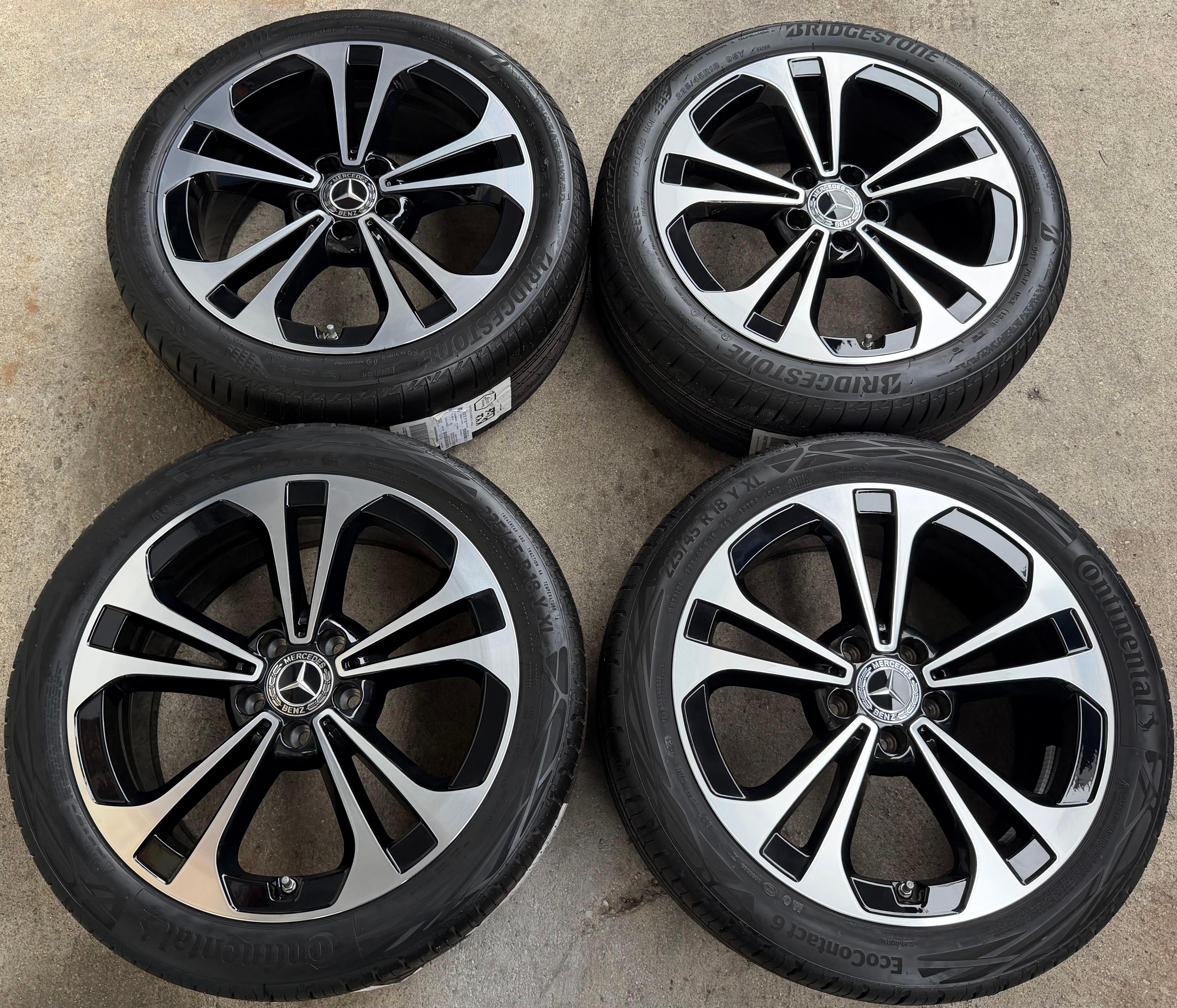 4 ruote estive originali in lega da 18" Mercedes Classe C W206 A2064016200 225/45R18 95Y