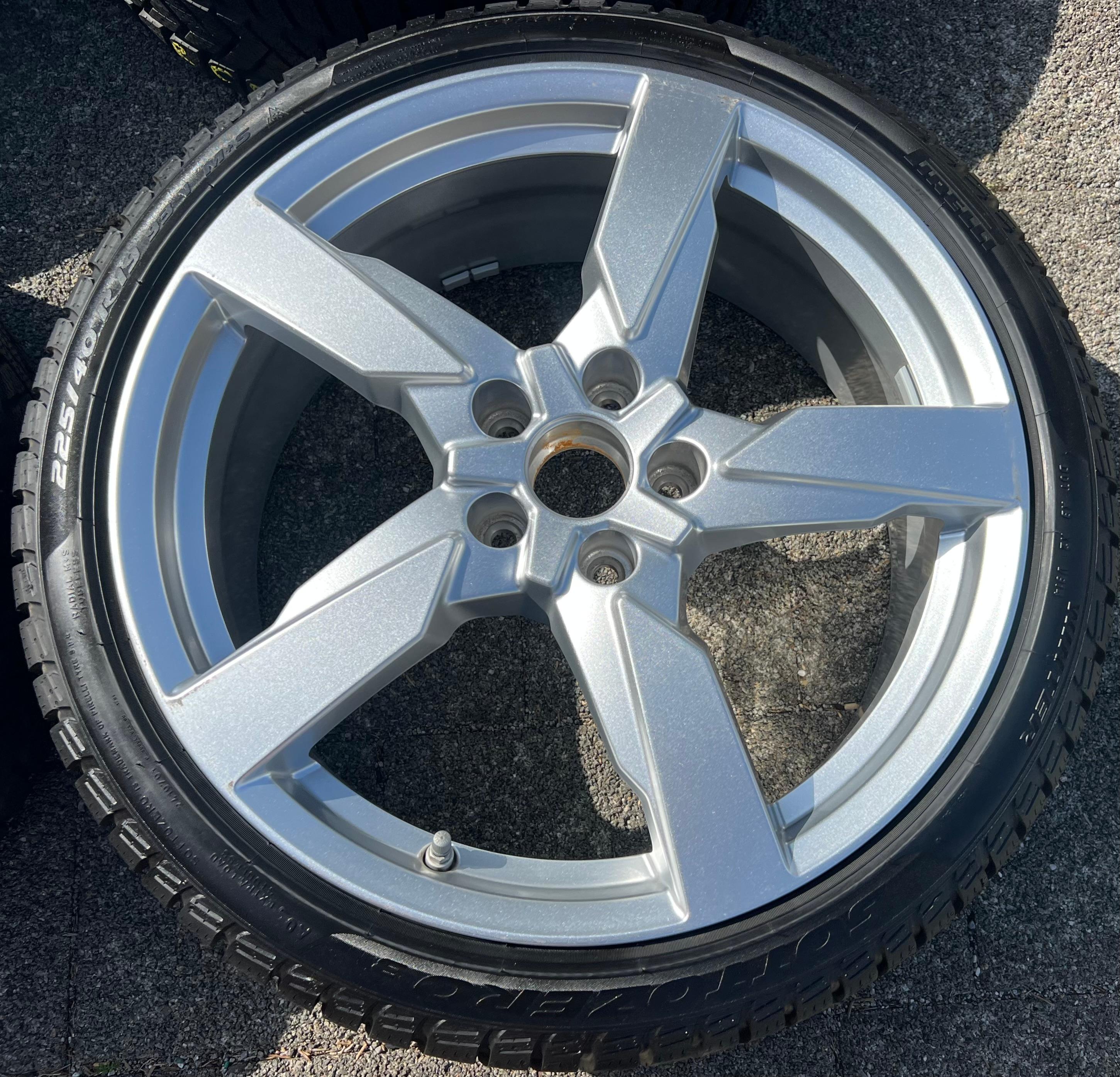 4 ruedas de invierno originales de aleación de 19" para AUDI TT TTS 8S 8S0601025AG 225/40R19 93V 2022, envío gratuito