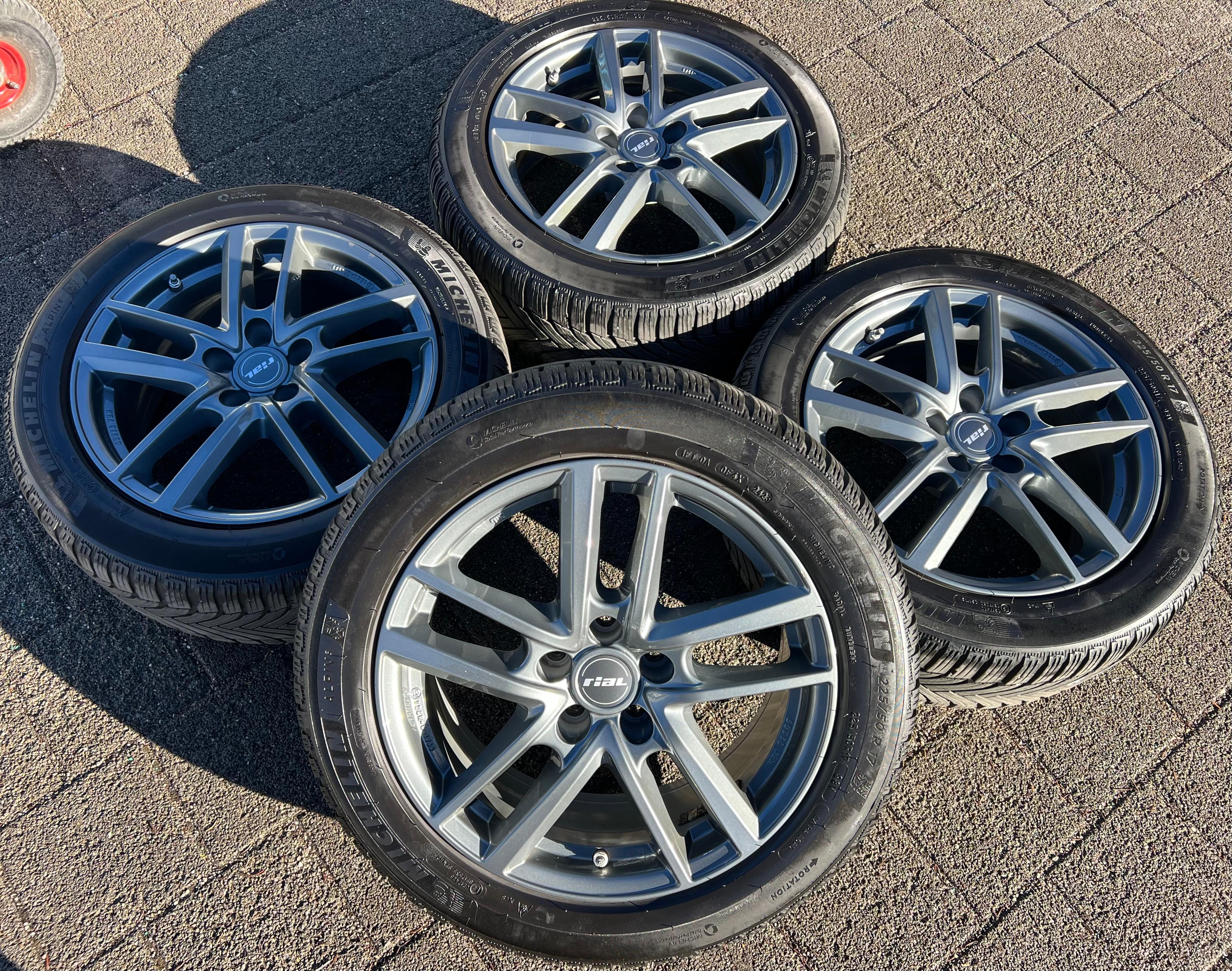 RUOTE IN LEGA 17" INVERNALI BMW SERIE 2 G42 SERIE 3 G20 G21 SERIE 4 G22 G23 225/50R17 98V RDKS
