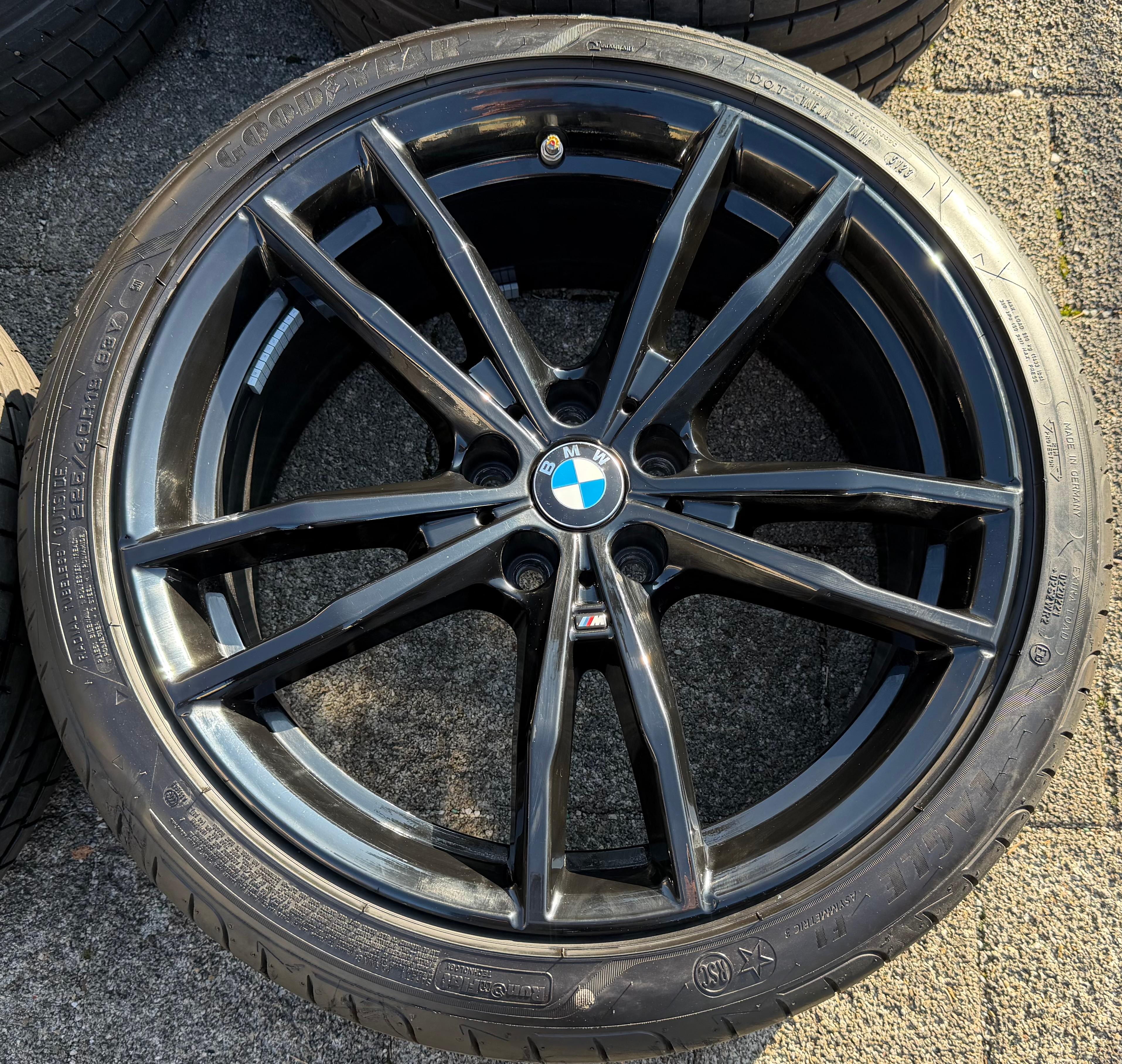 4 roues été complètes en alliage d’origine 19" BMW Série 3 G20 G21 Série 4 G22 G23 M791 avec RDKS