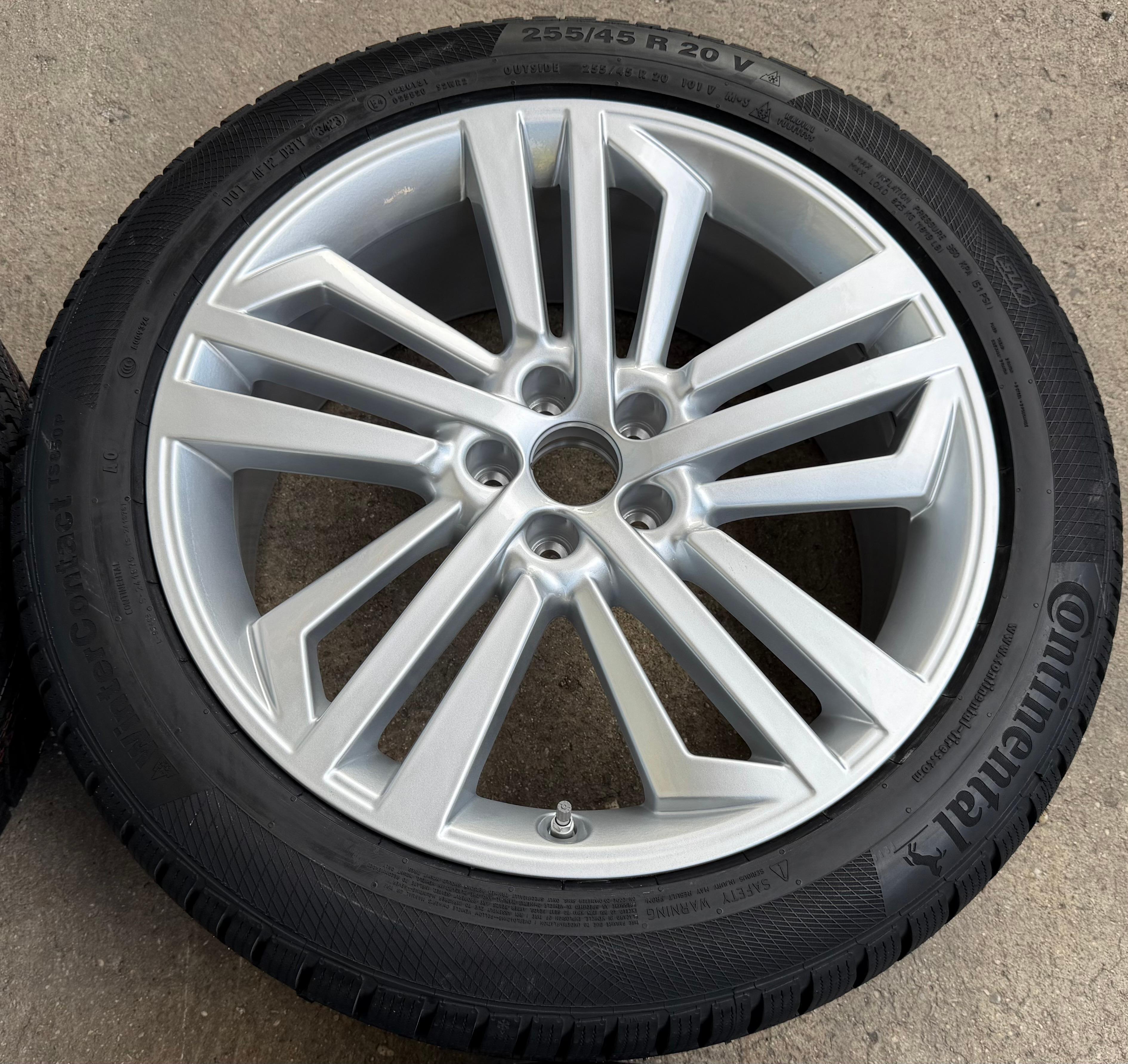 4 Original 20" Alu Winterräder AUDI Q5 SQ5 FY 80A601025L 255/45R20 101V Continental NEU
