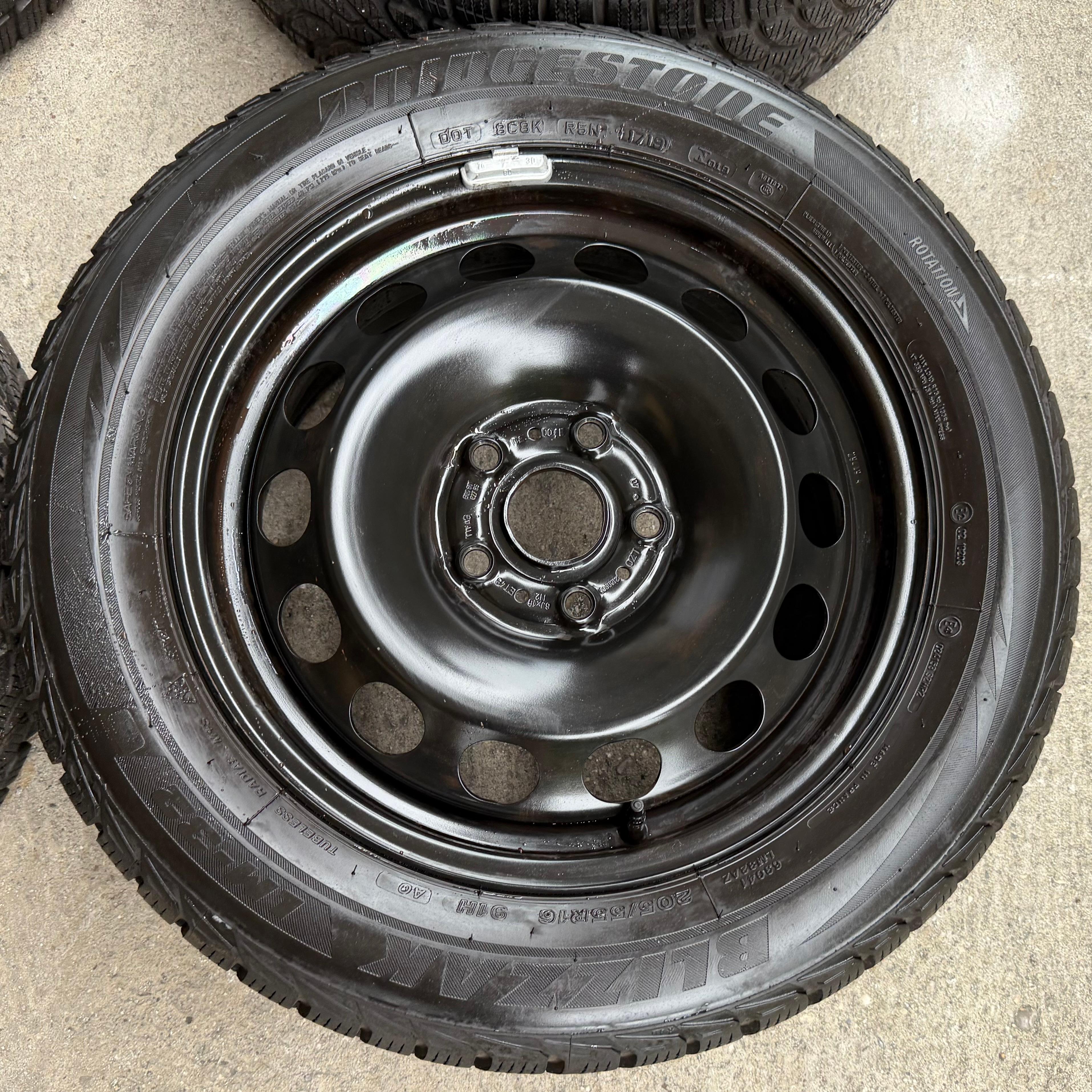4 Winterräder VW Golf 7 Audi A3 8V Seat Leon 5F Skoda Octavia 5E 205/55R16 91H Bridgestone