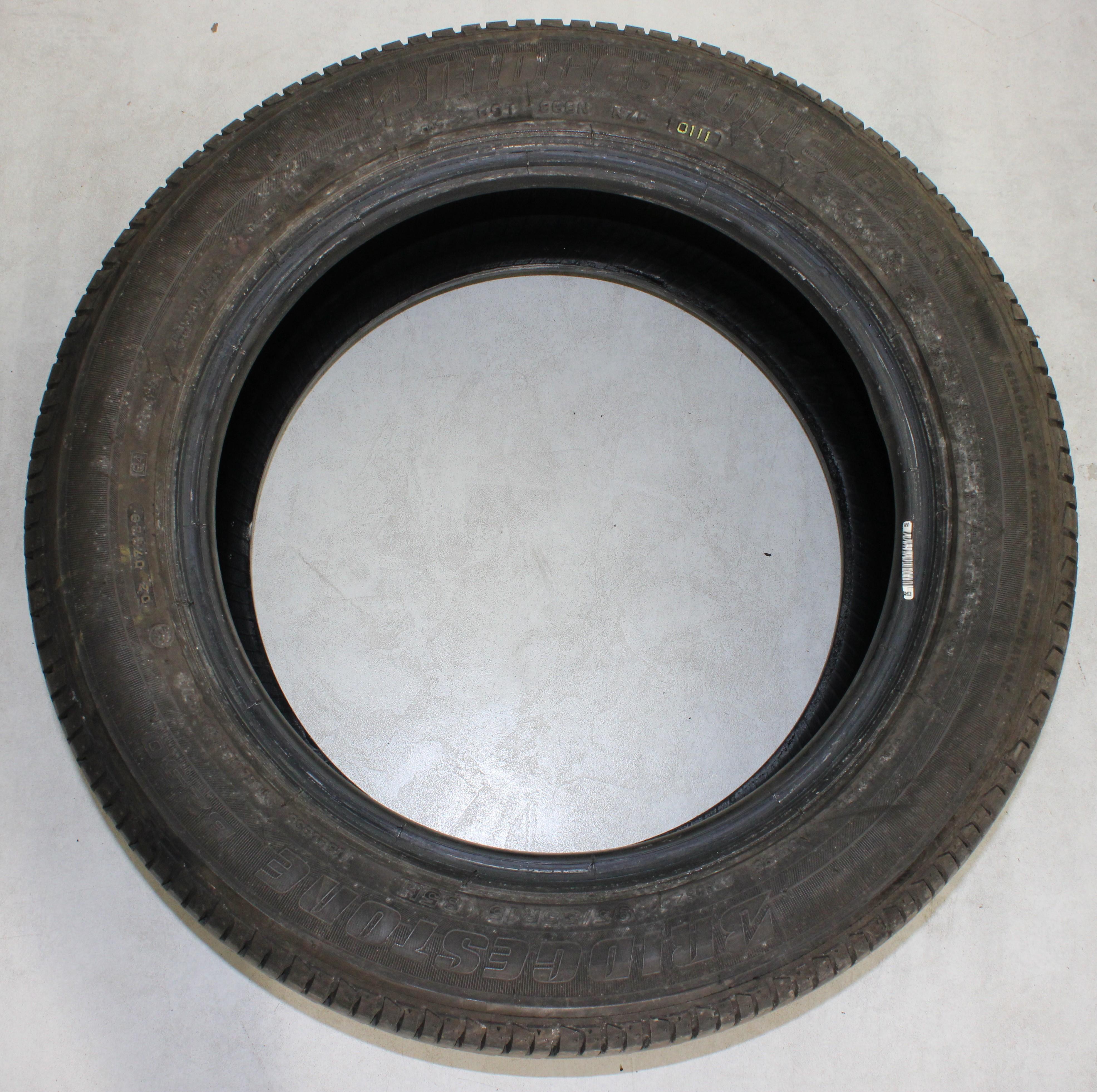 4 x 195/55R15 85H Sommerreifen Bridgestone B250 2x6mm/2x6,5-7mm 1x2010/3x2011