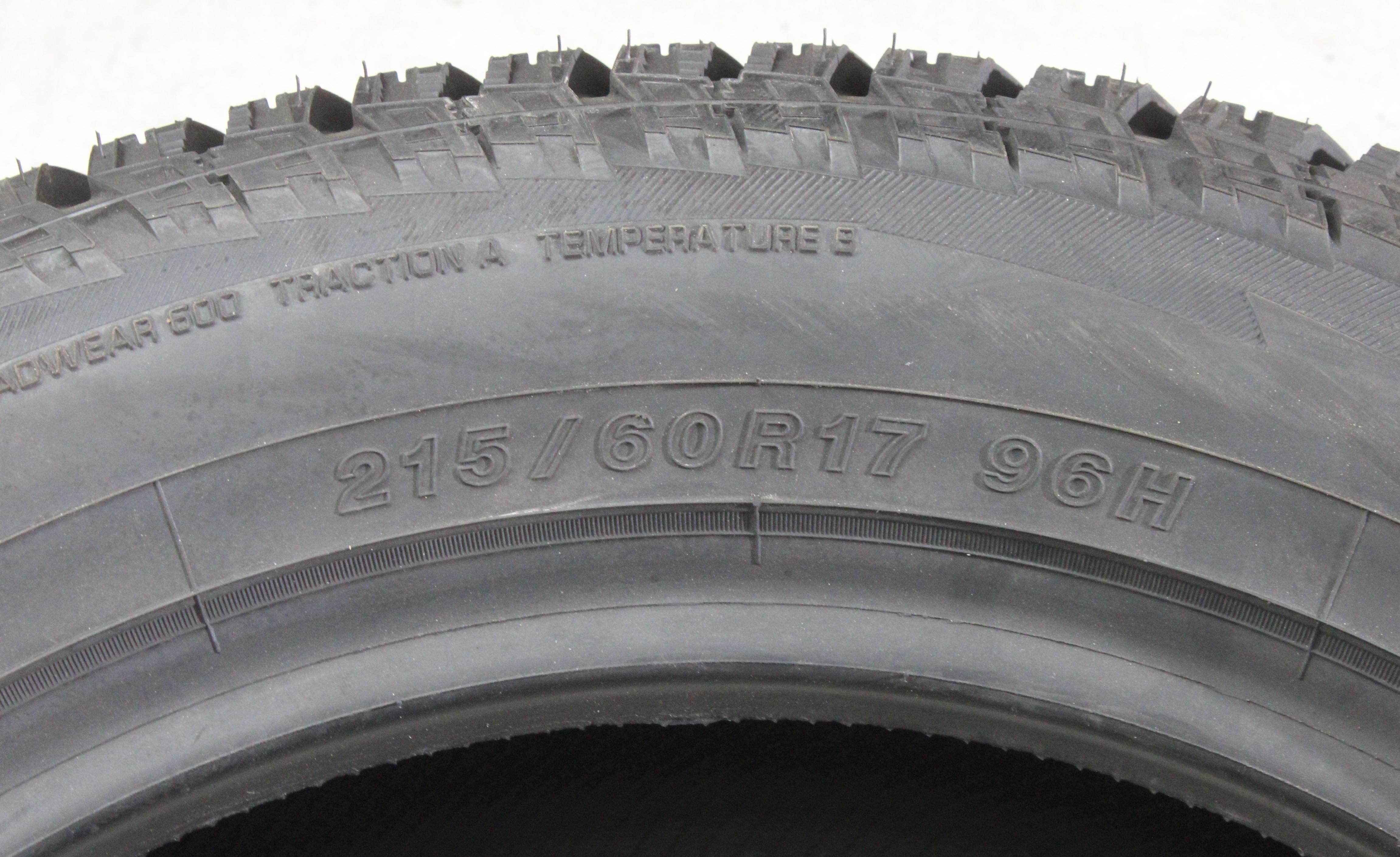 4 x 215/60R17 96H Ganzjahresreifen Yokohama Geolandar A/T GO15 Volles Profil 2023
