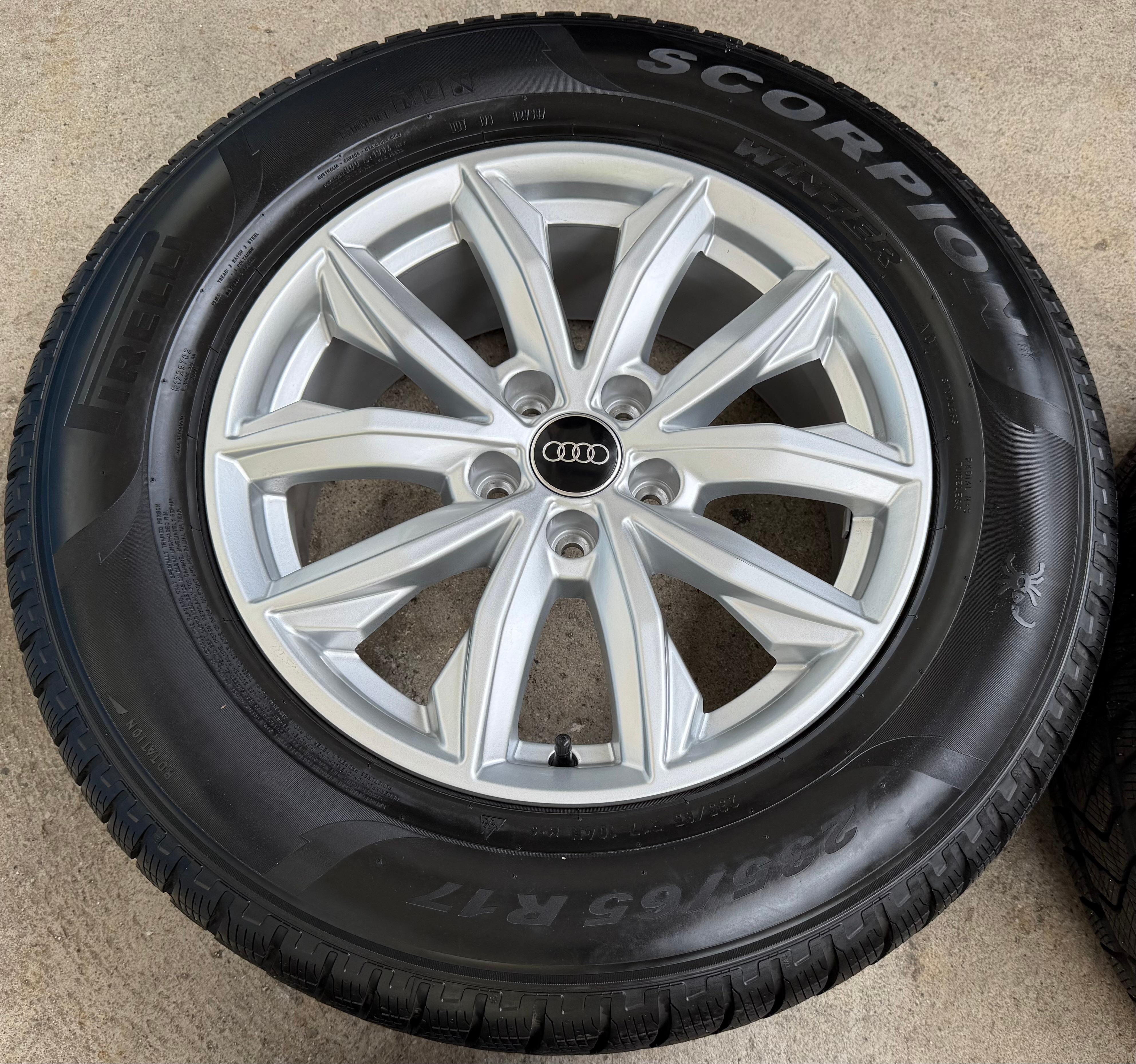 4 ORIGINAL 17" ALU WINTERRÄDER AUDI Q5 FY 80A601025J 7x17 ET34 235/65R17 104H