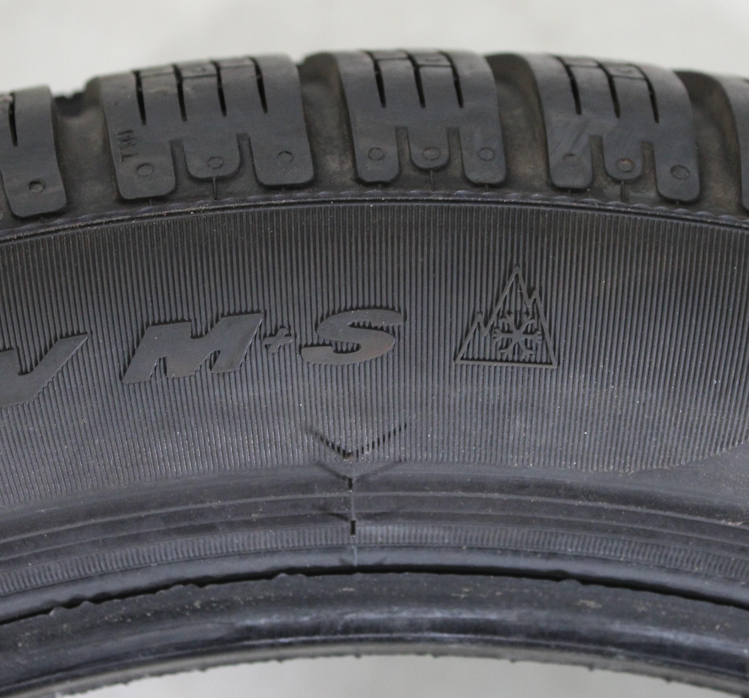 1 x 295/35R19 100V winterband Pirelli Sottozero Winter 240 Serie 2 7-7,5mm 2019 N0