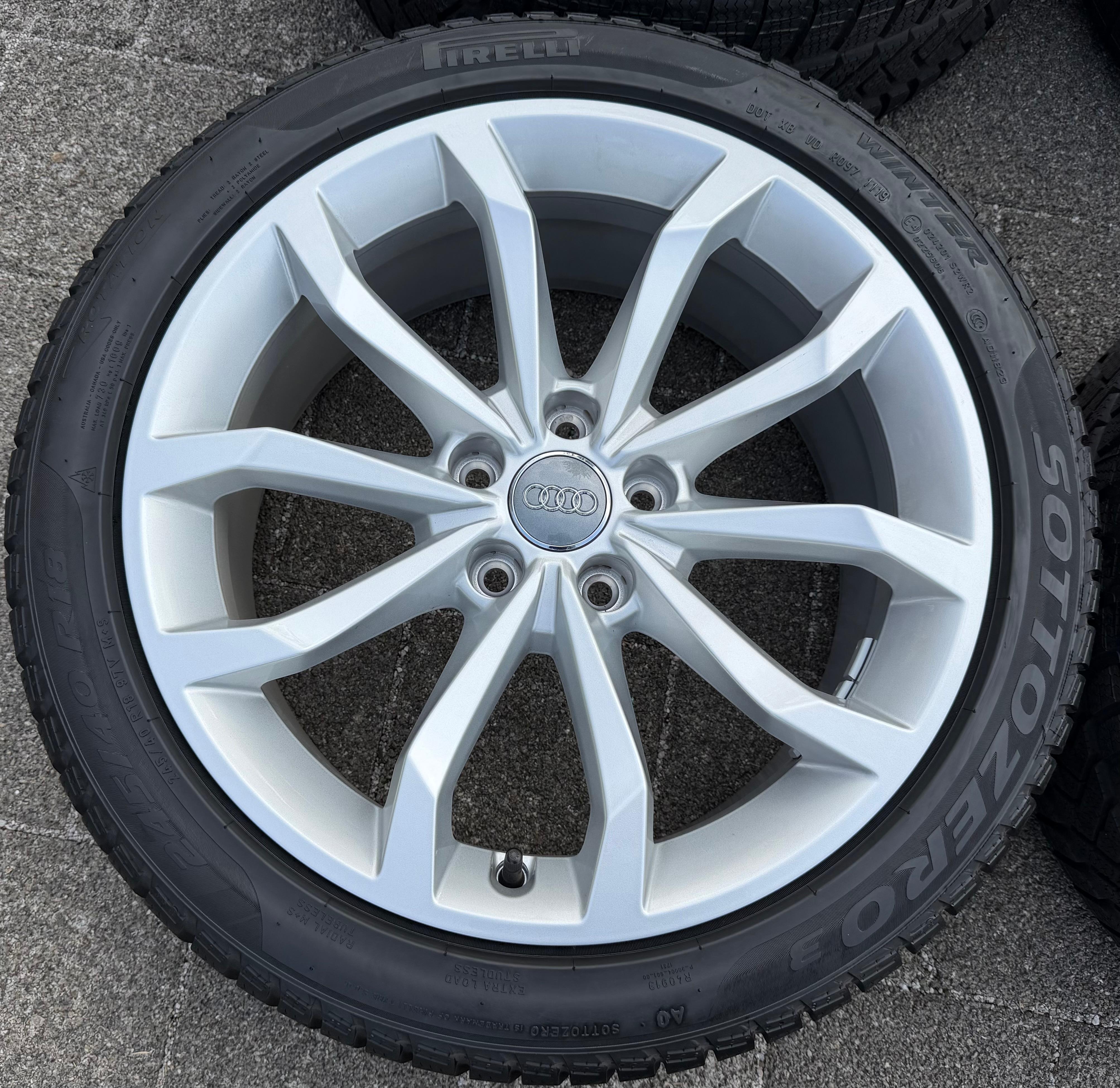 4 Original 18" Alu Winterräder Audi A4 S4 8W B9 8W0601025H 245/40R18 97V Pirelli