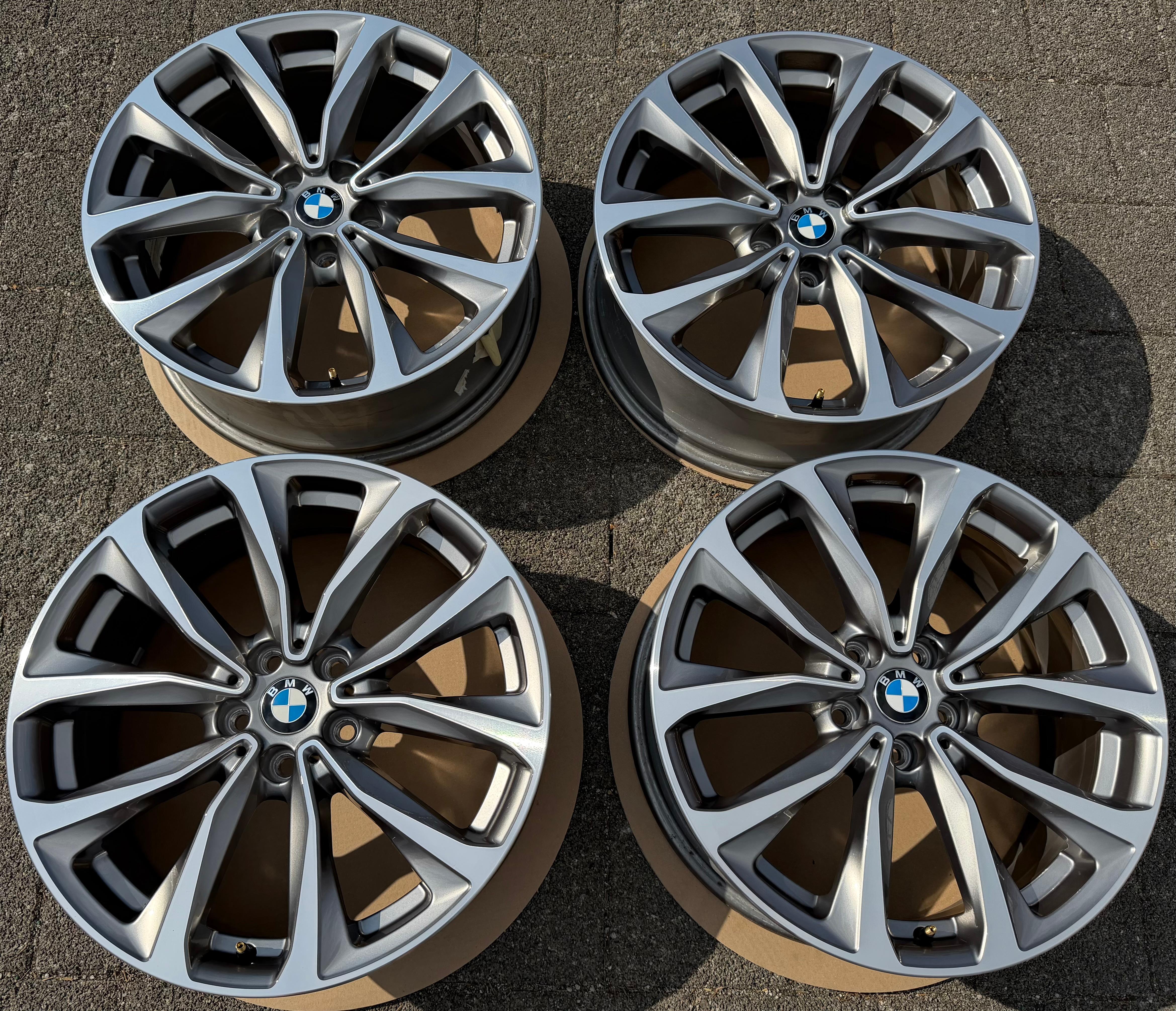 4 ORIGINAL 19" ALUFELGEN FELGEN BMW X3 G01 X4 G02 6877326 STYLING 692