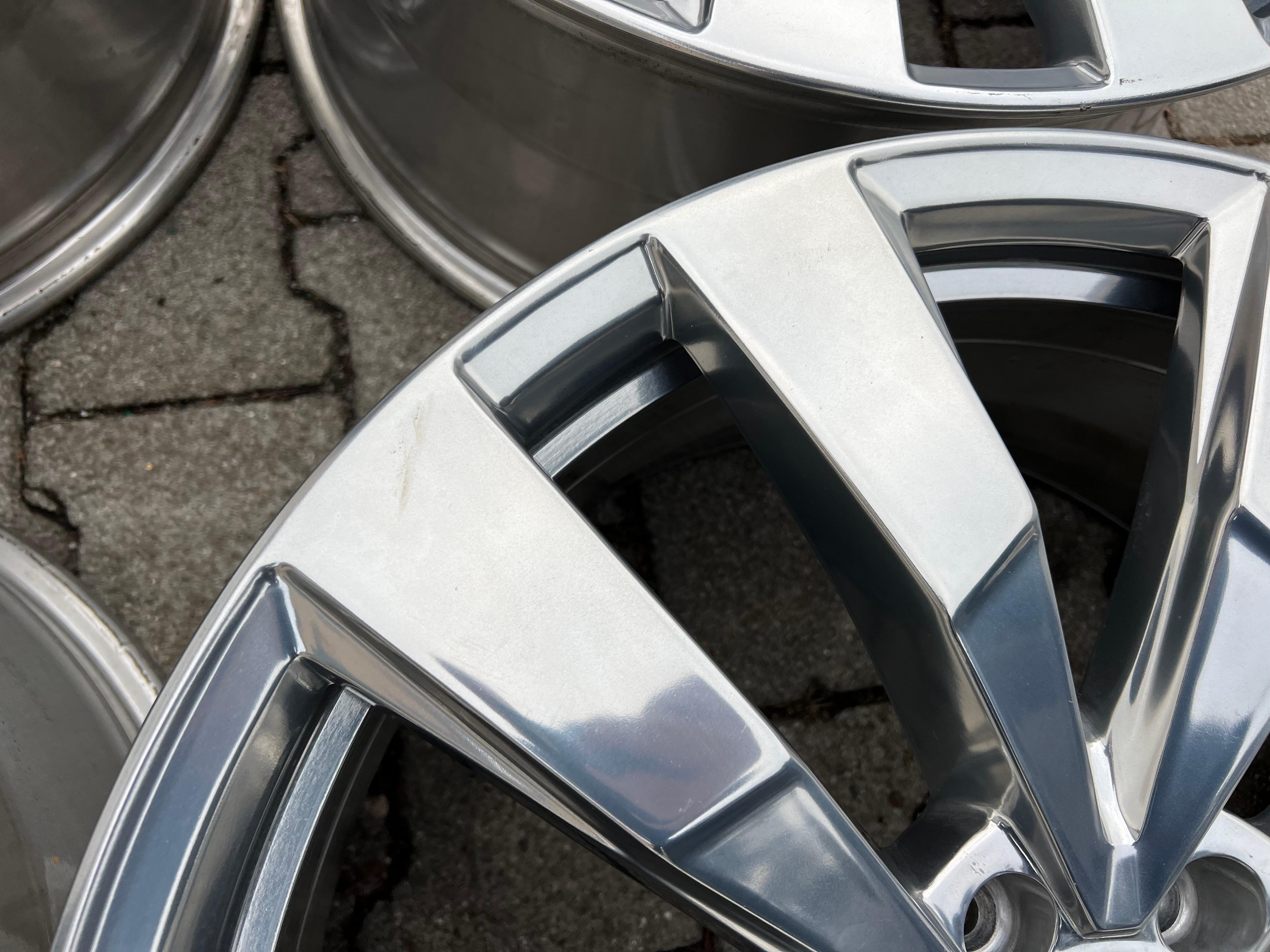 4 ORIGINAL 21" ALUFELGEN VW ATLAS CA1 VW TOUAREG III CR 9x21 ET34 FREIHAUS